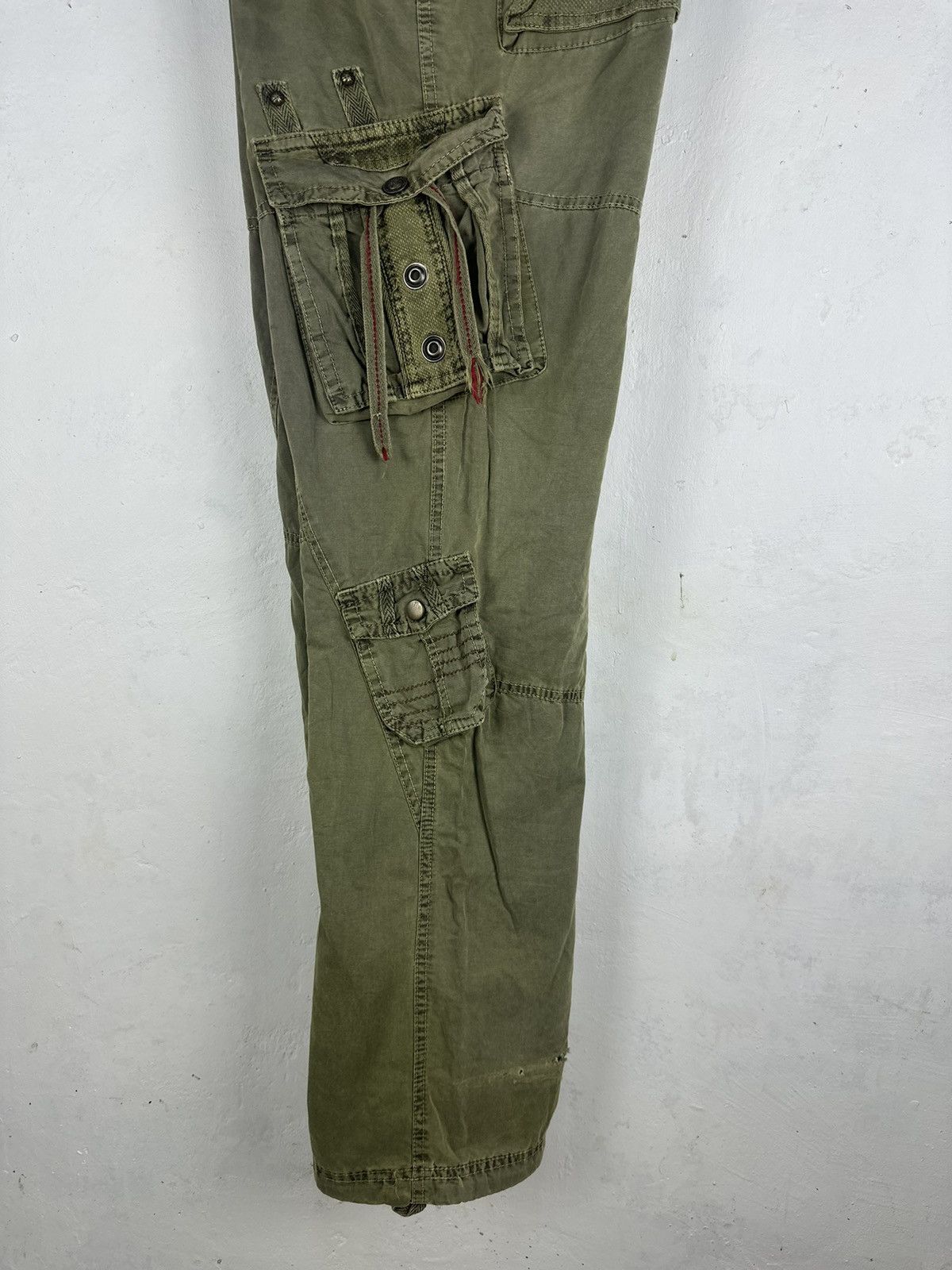 Japanese Brand CARGO PANTS SEDITIONARIES MULITPOCKET STREETWEAR STYLE Size US 33 - 23 Thumbnail