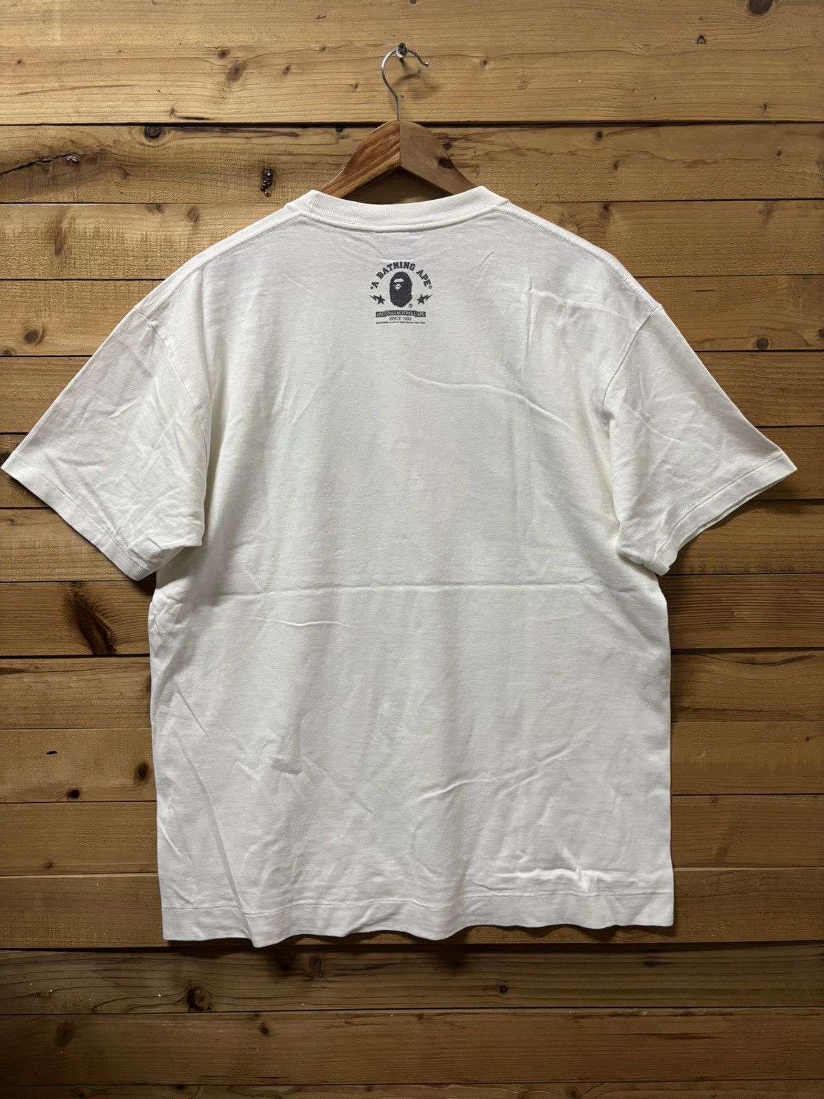 Bape Vintage a bathing ape tshirt Size US L / EU 52-54 / 3 - 8 Thumbnail