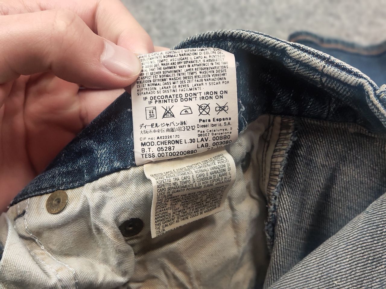 Diesel Vintage Diesel Belted low Rise jeans Flared bootcut Y2K Size 29" - 19 Thumbnail