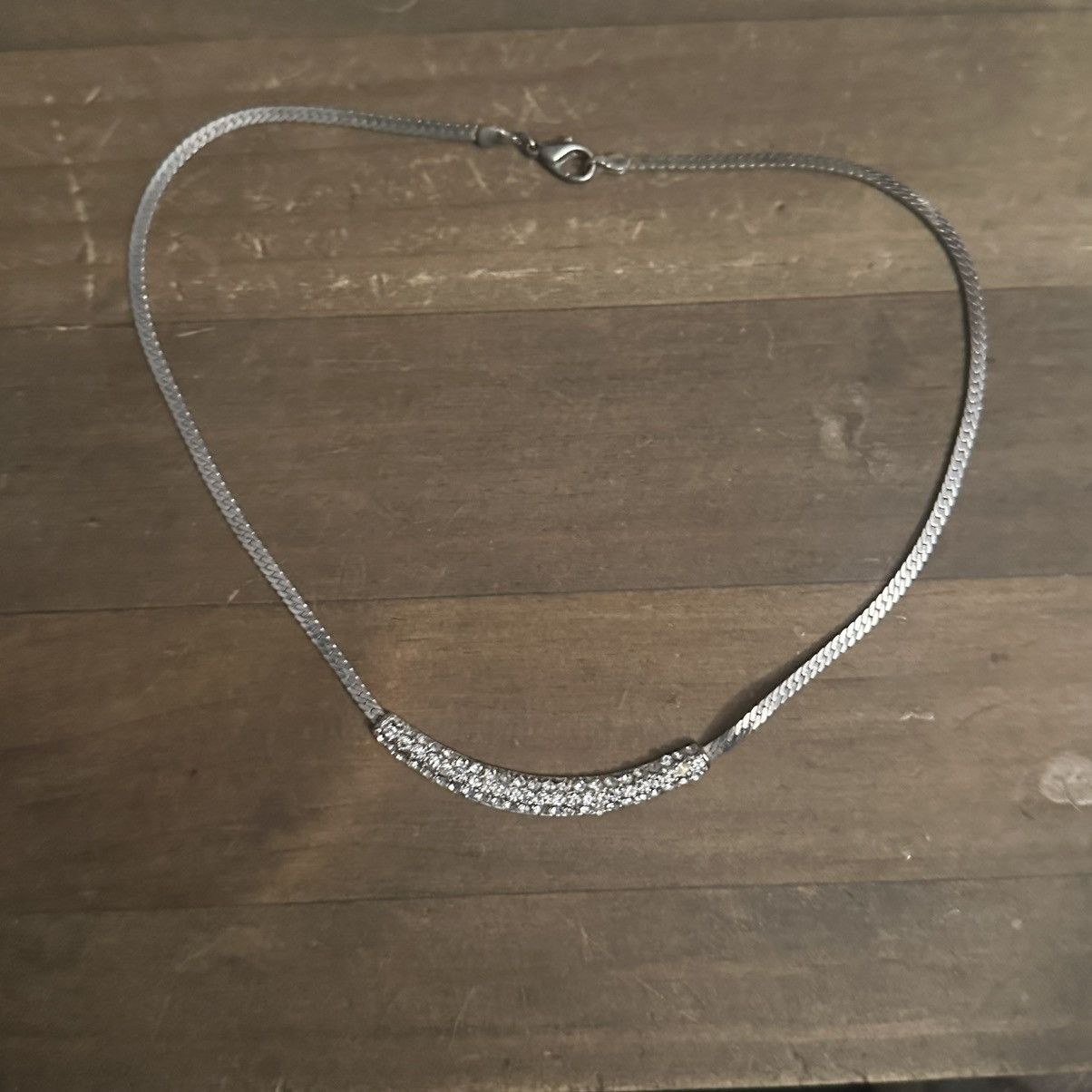 Other Silver tone curved paved rhinestone bar necklace Size ONE SIZE - 5 Thumbnail