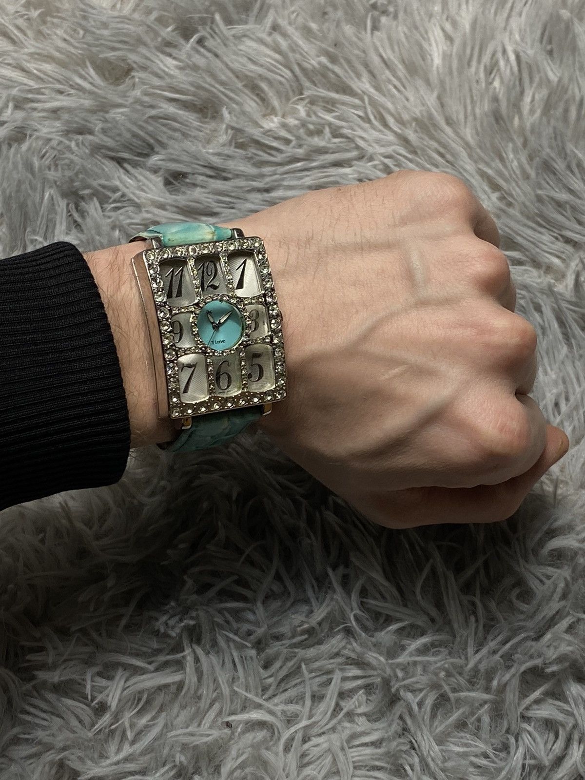 Jewelry Turquoise Gem-Studded Watch - Unique Bold Design Size ONE SIZE - 2 Thumbnail