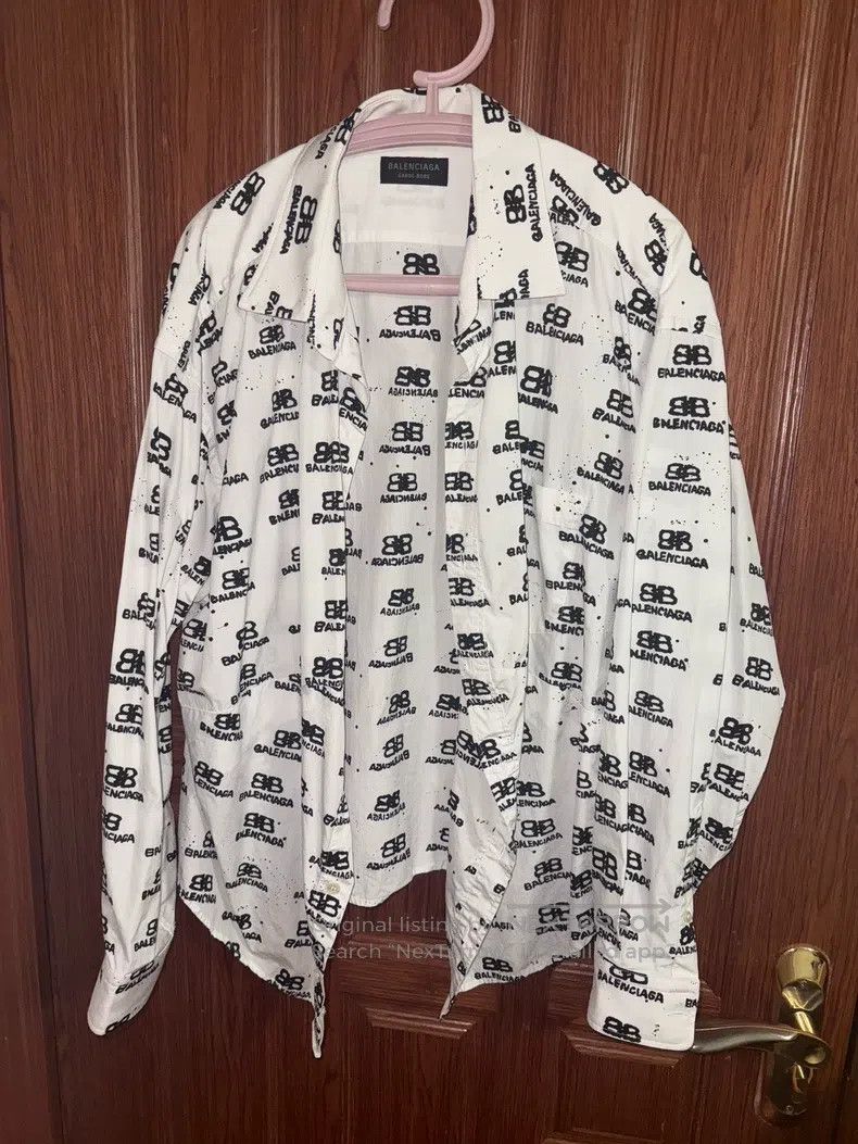 Balenciaga Balenciaga Women's long-sleeve large logo shirt Size XXS / US 00 / IT 34 - 2 Thumbnail