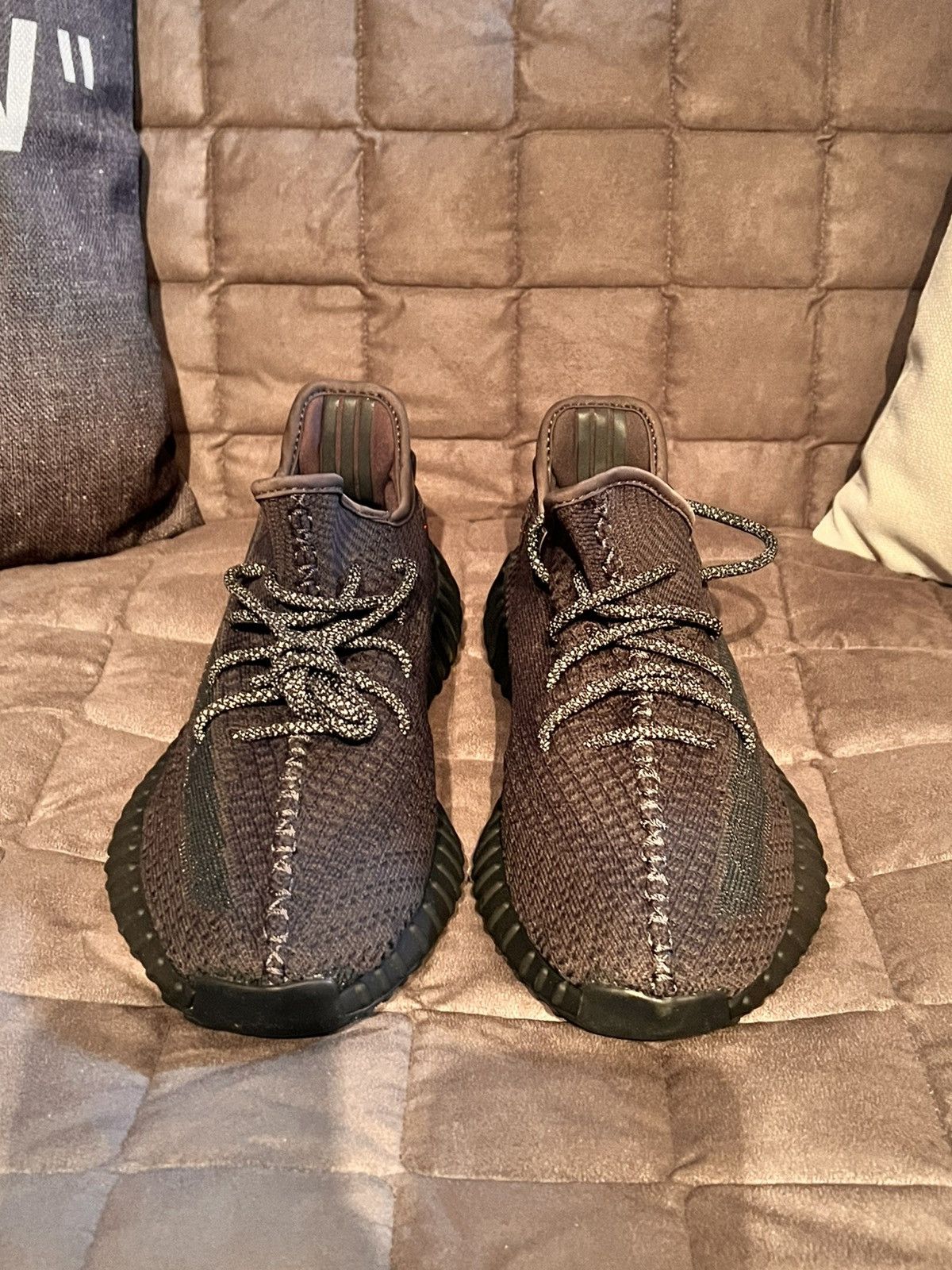 Adidas × Kanye West YEEZY BOOST 350 V2 'BLACK NON-REFLECTIVE' Size US 9 / EU 42 - 1 Thumbnail