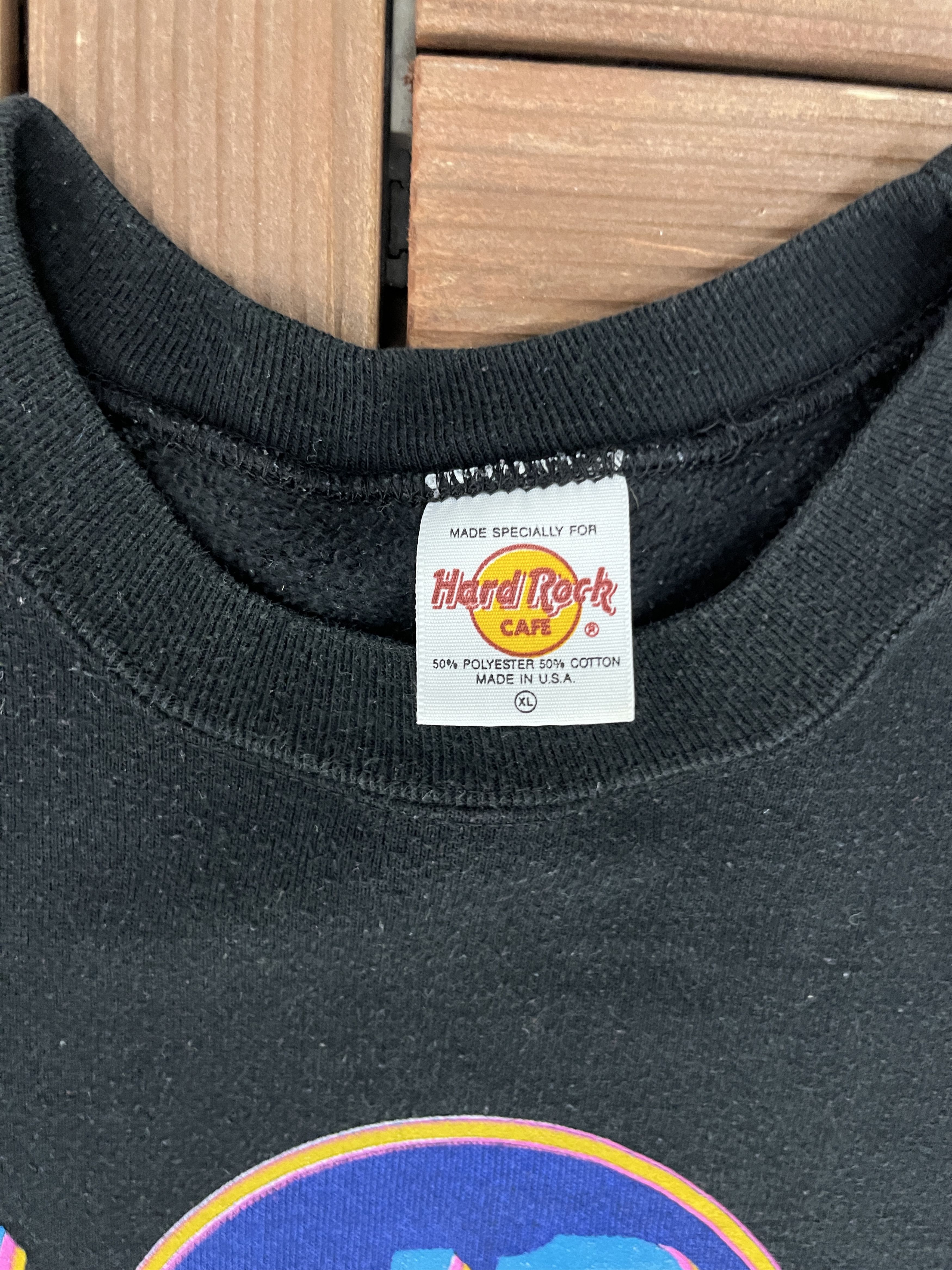 Vintage Hard Rock Cafe Maui Vintage Crewneck Sweater Size US XL / EU 56 / 4 - 6 Thumbnail
