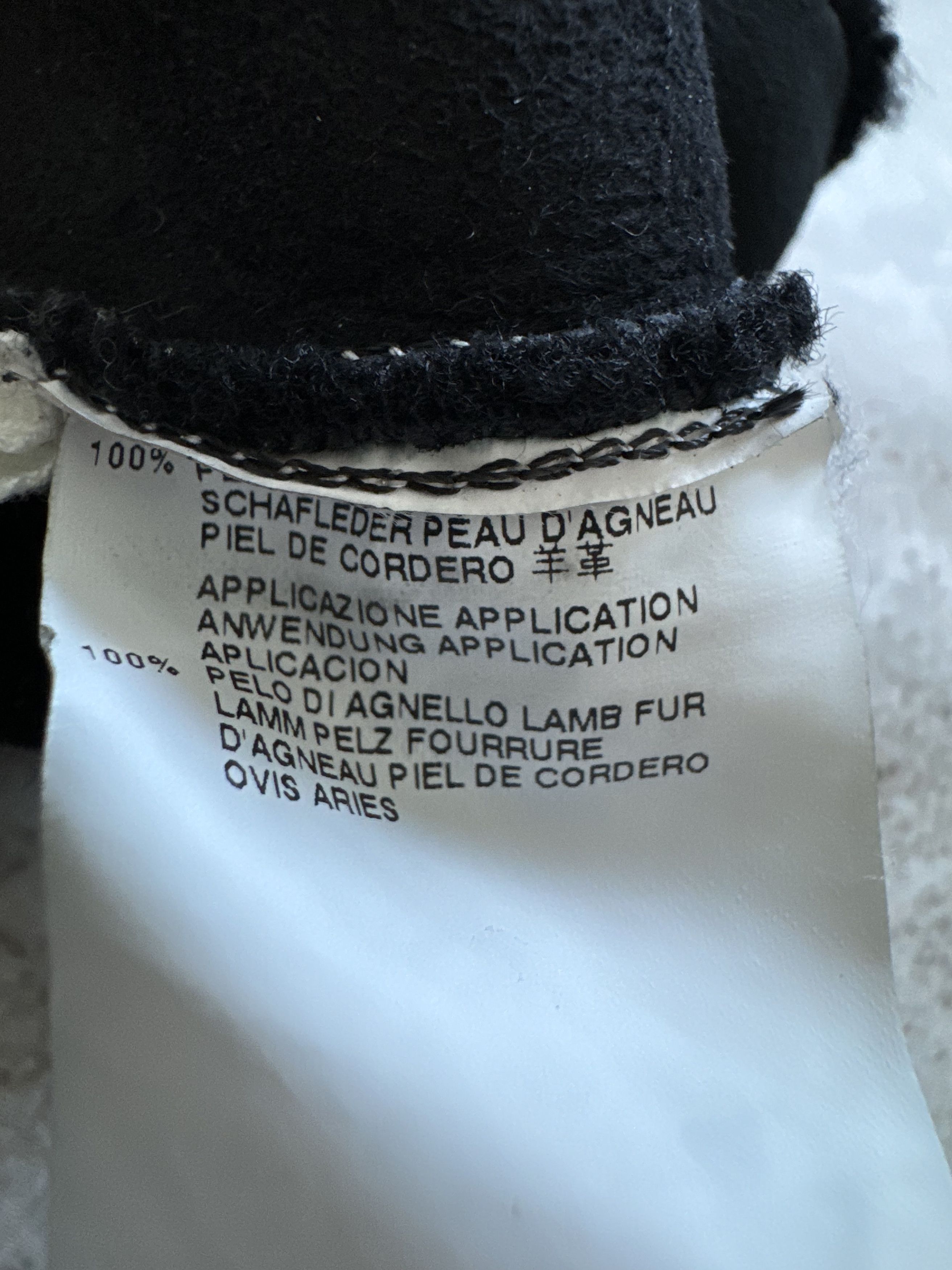 Maison Margiela Maison Martin Margiela sleeveless sheepskin with gloves Size S / US 4 / IT 40 - 7 Thumbnail