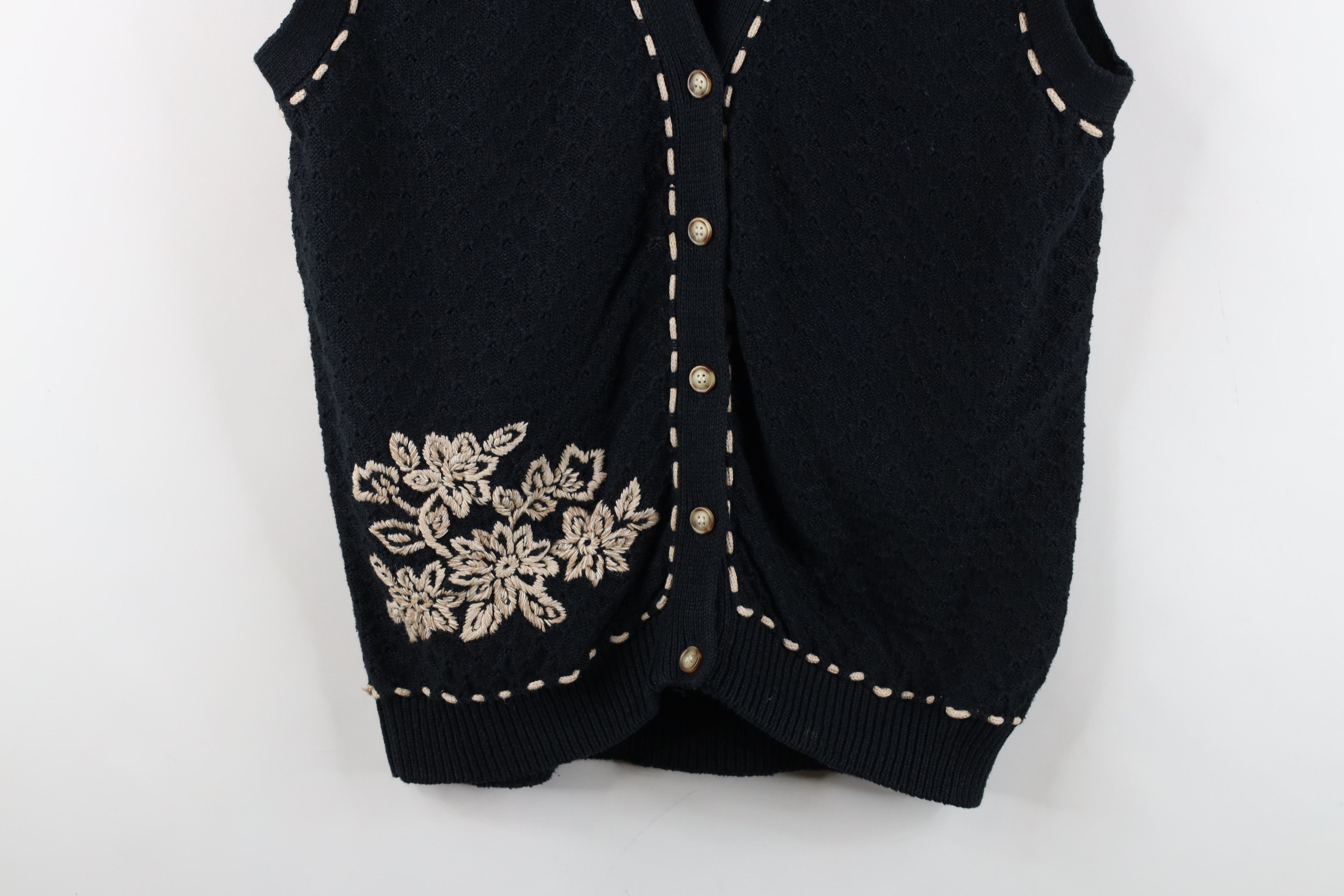 Vintage Vintage 90s Streetwear Hand Embroidered Flower Sweater Vest Size L / US 10 / IT 46 - 3 Thumbnail