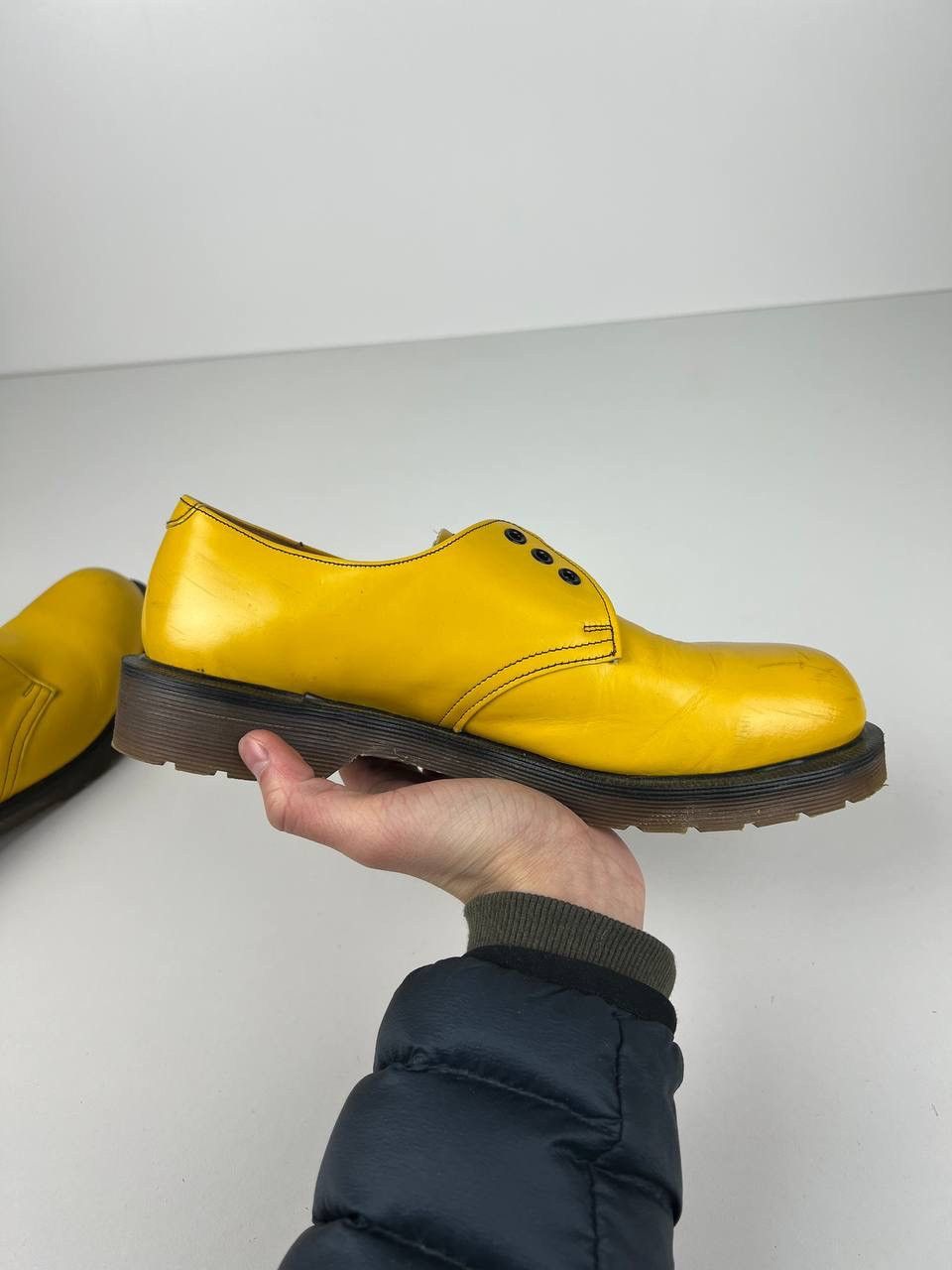 Dr. Martens Dr.Martens England vintage shoes size US7 Size US 7 / EU 40 - 11 Thumbnail