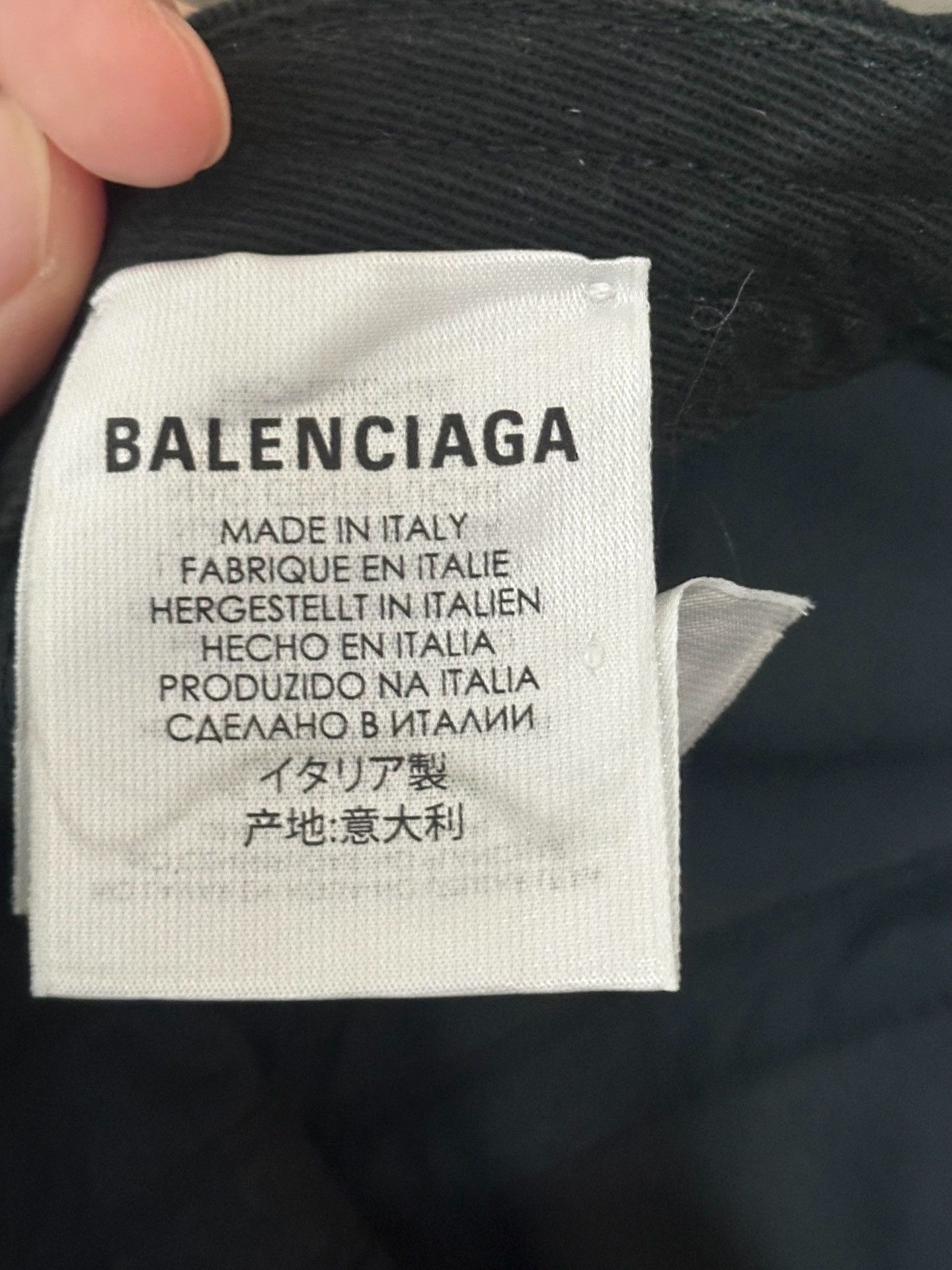Balenciaga Balenciaga Embroidered Logo Distressed Baseball Cap Size ONE SIZE - 6 Thumbnail