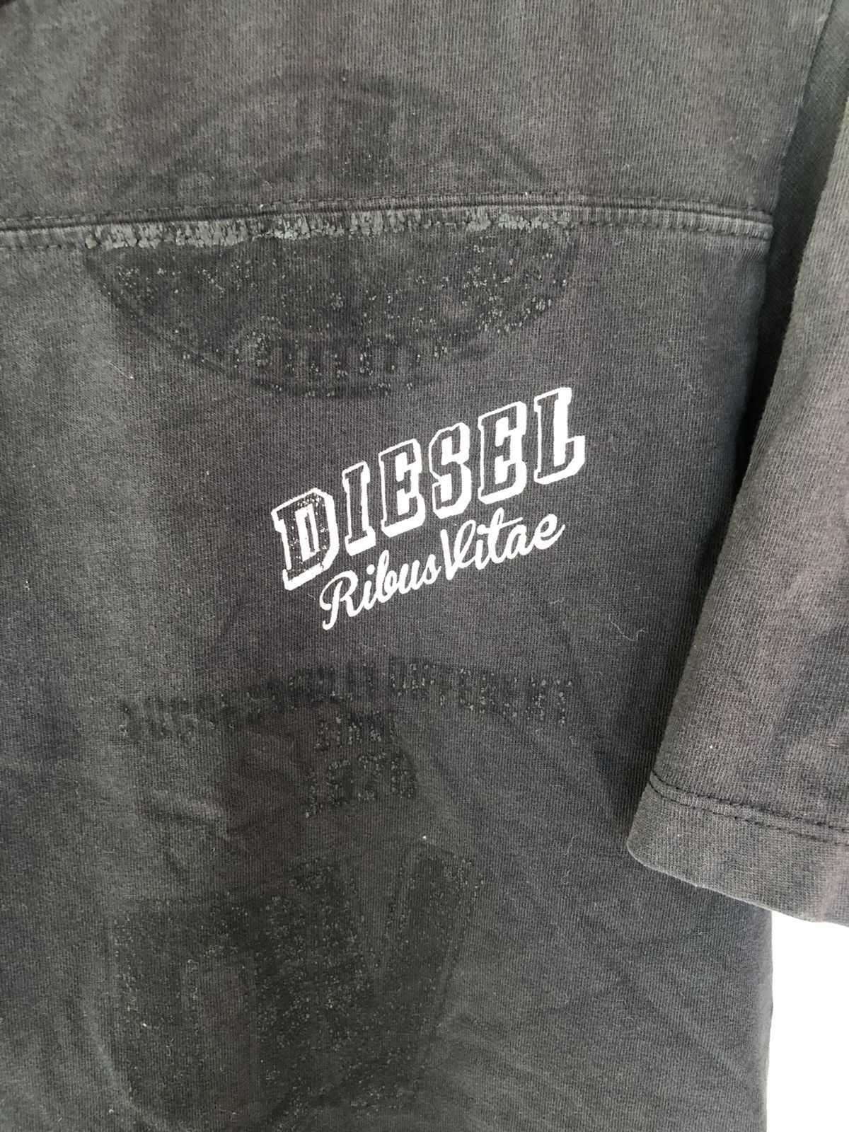 Diesel Vintage Diesel Distressed Sun Faded Shirt Tee Size US M / EU 48-50 / 2 - 4 Thumbnail