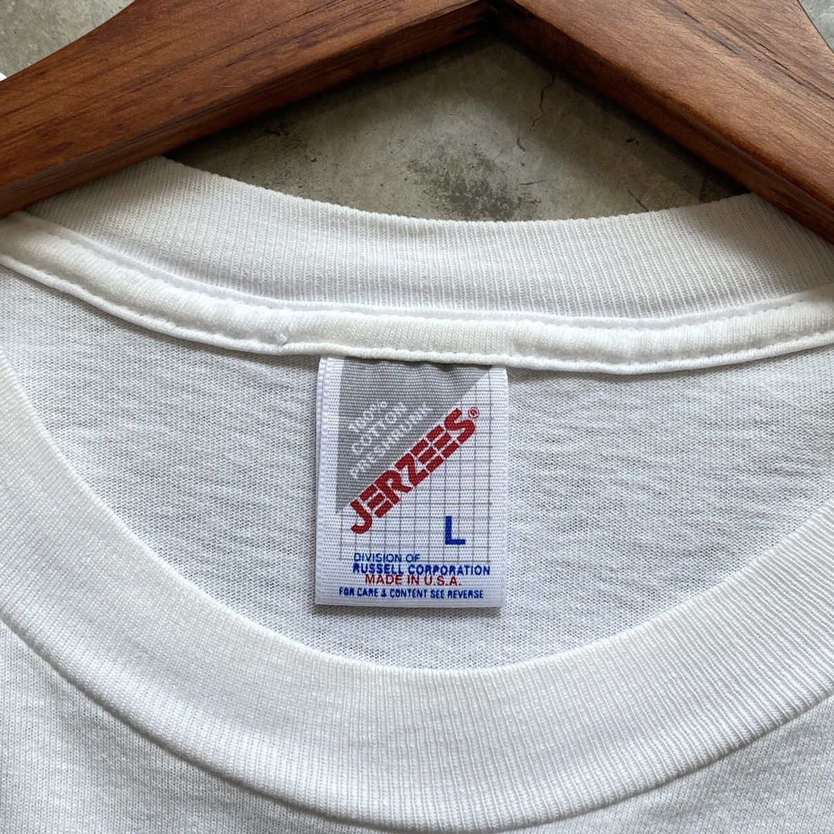 Vintage Vintage 90s Men’s model Water Sport Photography Tee. Size US L / EU 52-54 / 3 - 3 Thumbnail