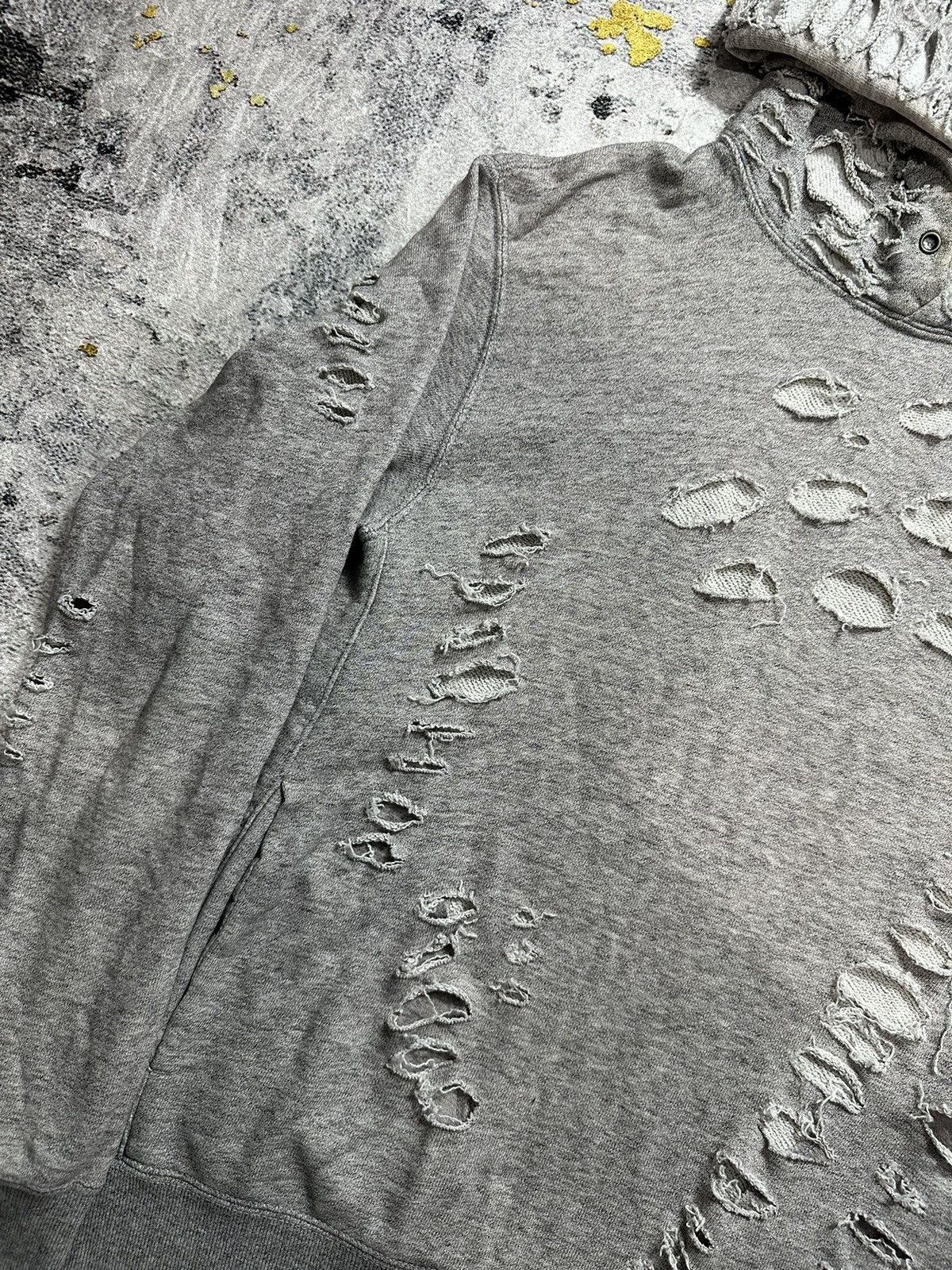 If Six Was Nine × Japanese Brand × Le Grande Bleu (L.G.B.) CRAZY DISTRESSED GRUNGE PUNK STYLE UNIQLO HOODIE Size US L / EU 52-54 / 3 - 6 Thumbnail