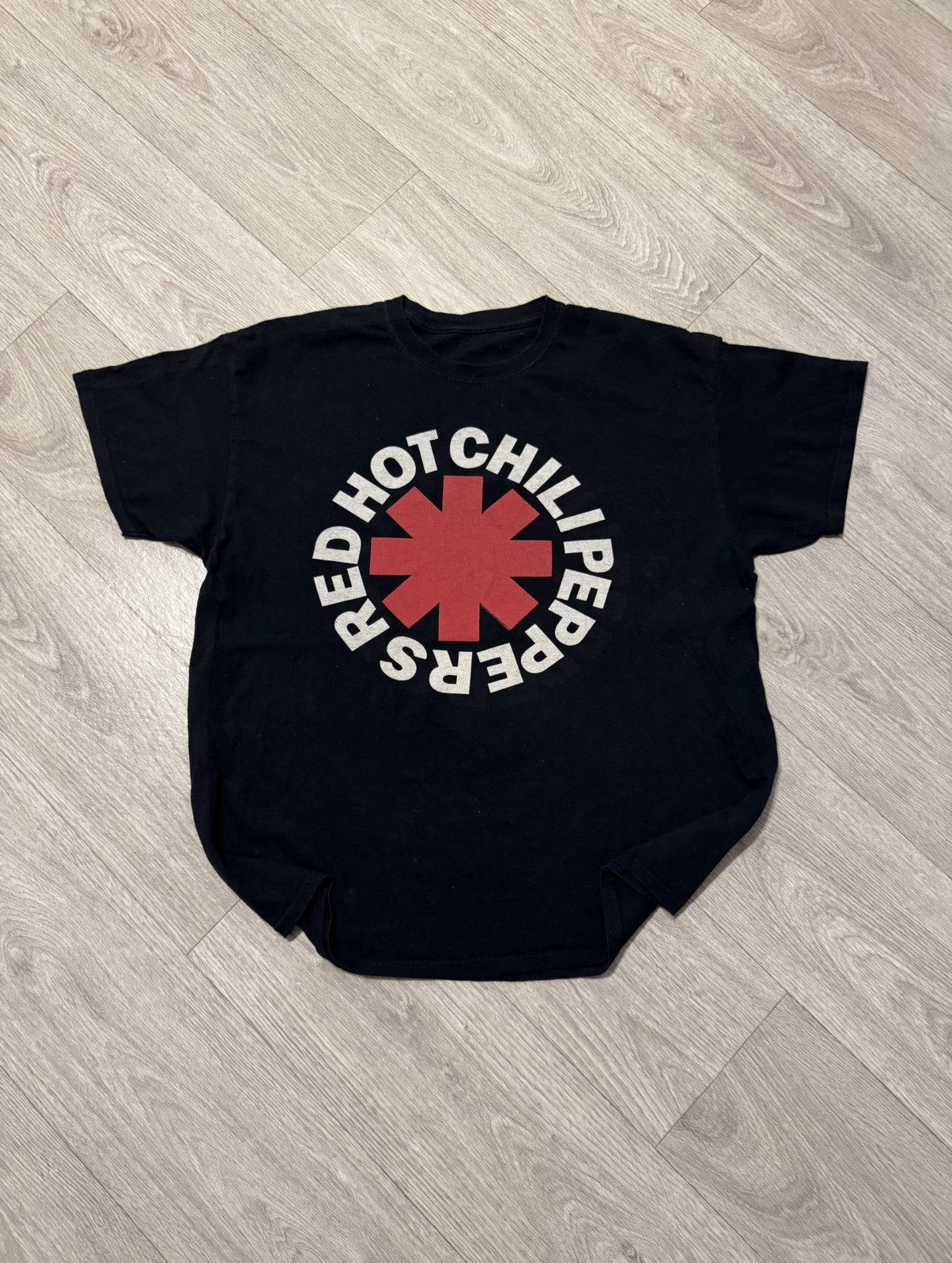 Band Tees 🔷Red Hot Chili Peppers Big logo T-shirt🔷 Size US XL / EU 56 / 4 - 1 Thumbnail
