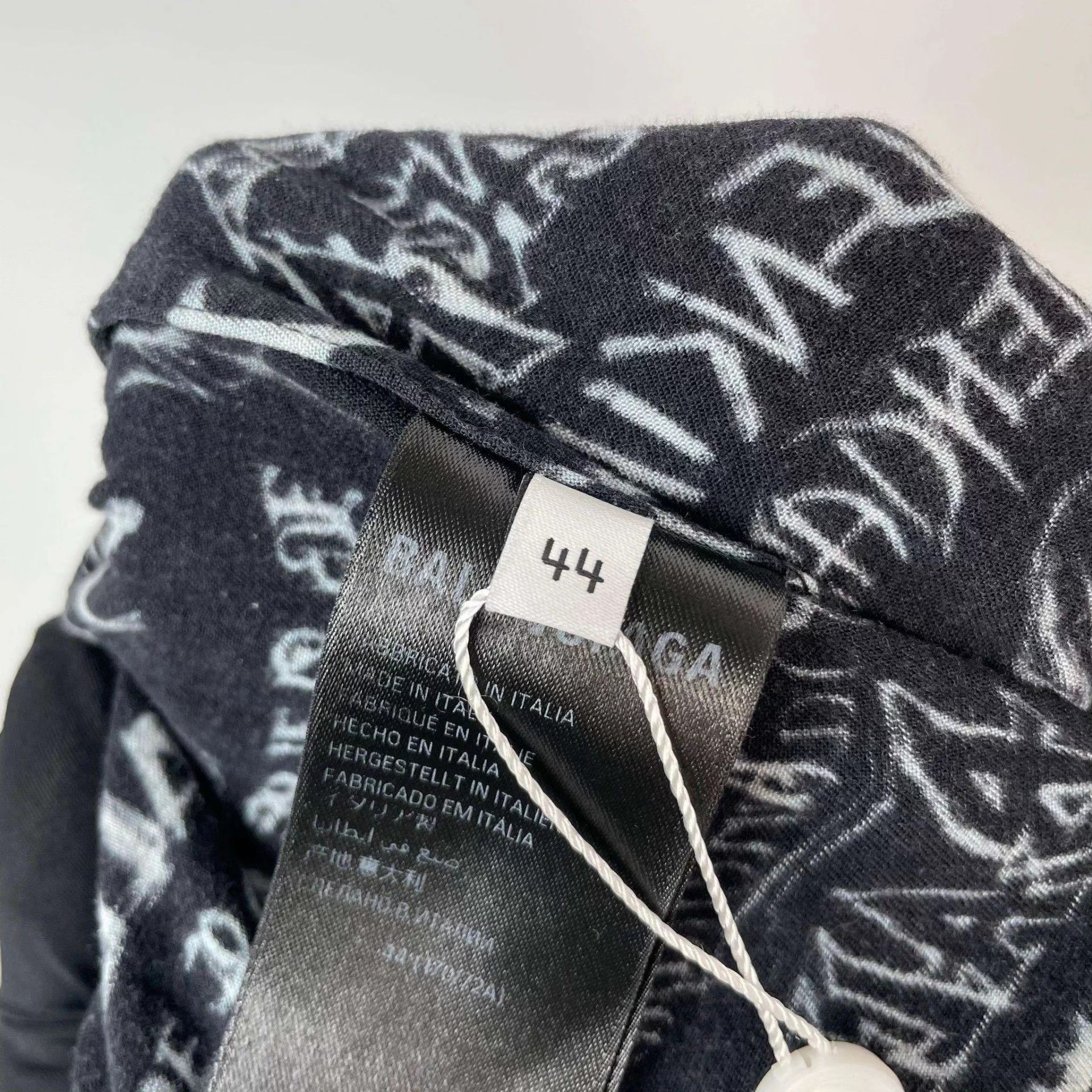 Balenciaga Balenciaga tech fiber all over print gray pants 44 Size US 28 / EU 44 - 3 Thumbnail