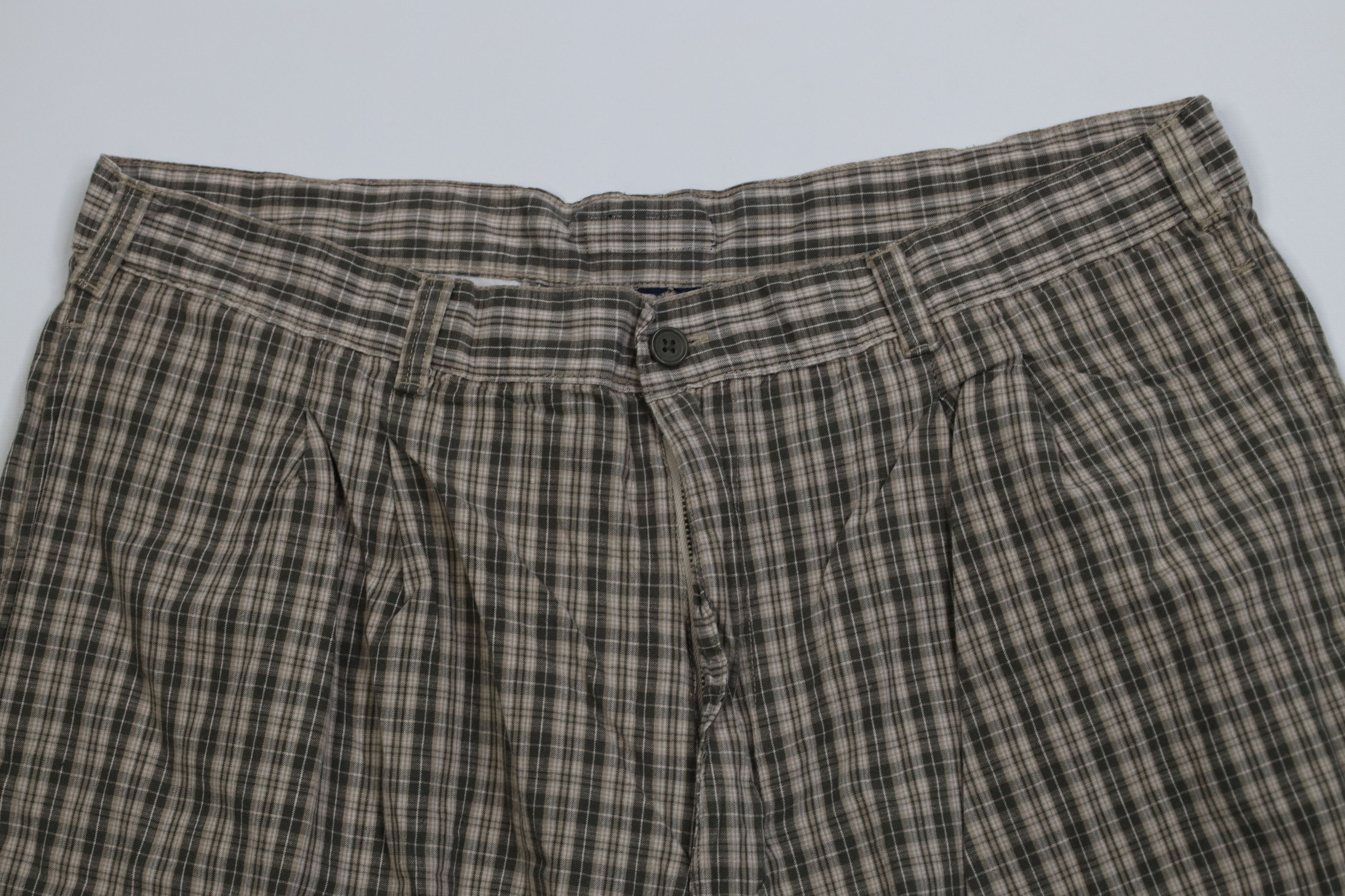 Vintage Vintage 90s Streetwear Fit Pleated Chino Shorts Plaid Size US 36 / EU 52 - 2 Thumbnail