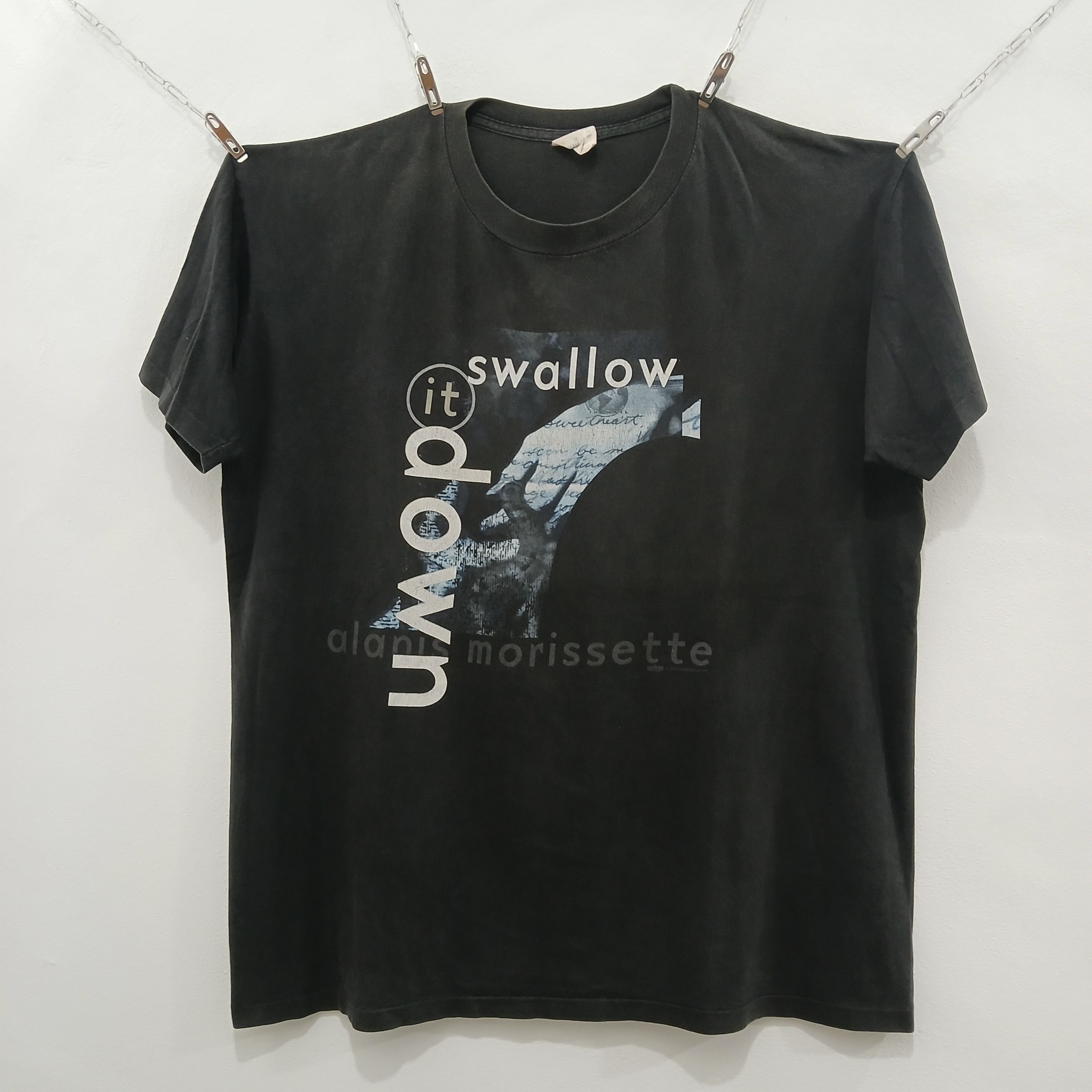 Vintage ALANIS MORISSETTE Can't Not Tour Vintage Tee 1996 Size US XL / EU 56 / 4 - 1 Thumbnail