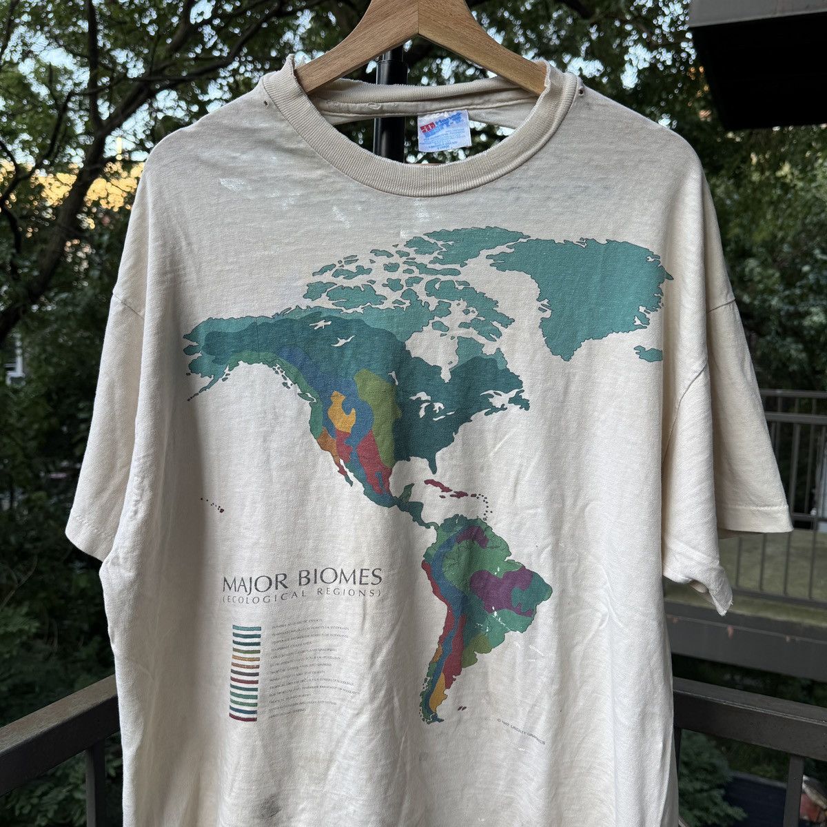 Vintage Thrashed Faded Distressed World Biomes Tee ERD Grunge Chrome Size US XL / EU 56 / 4 - 3 Thumbnail