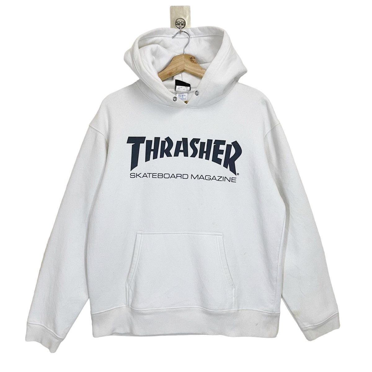 Thrasher Thrasher Skaterboard Magazine Big Logo Pullover Hoodies Size US M / EU 48-50 / 2 - 1 Thumbnail