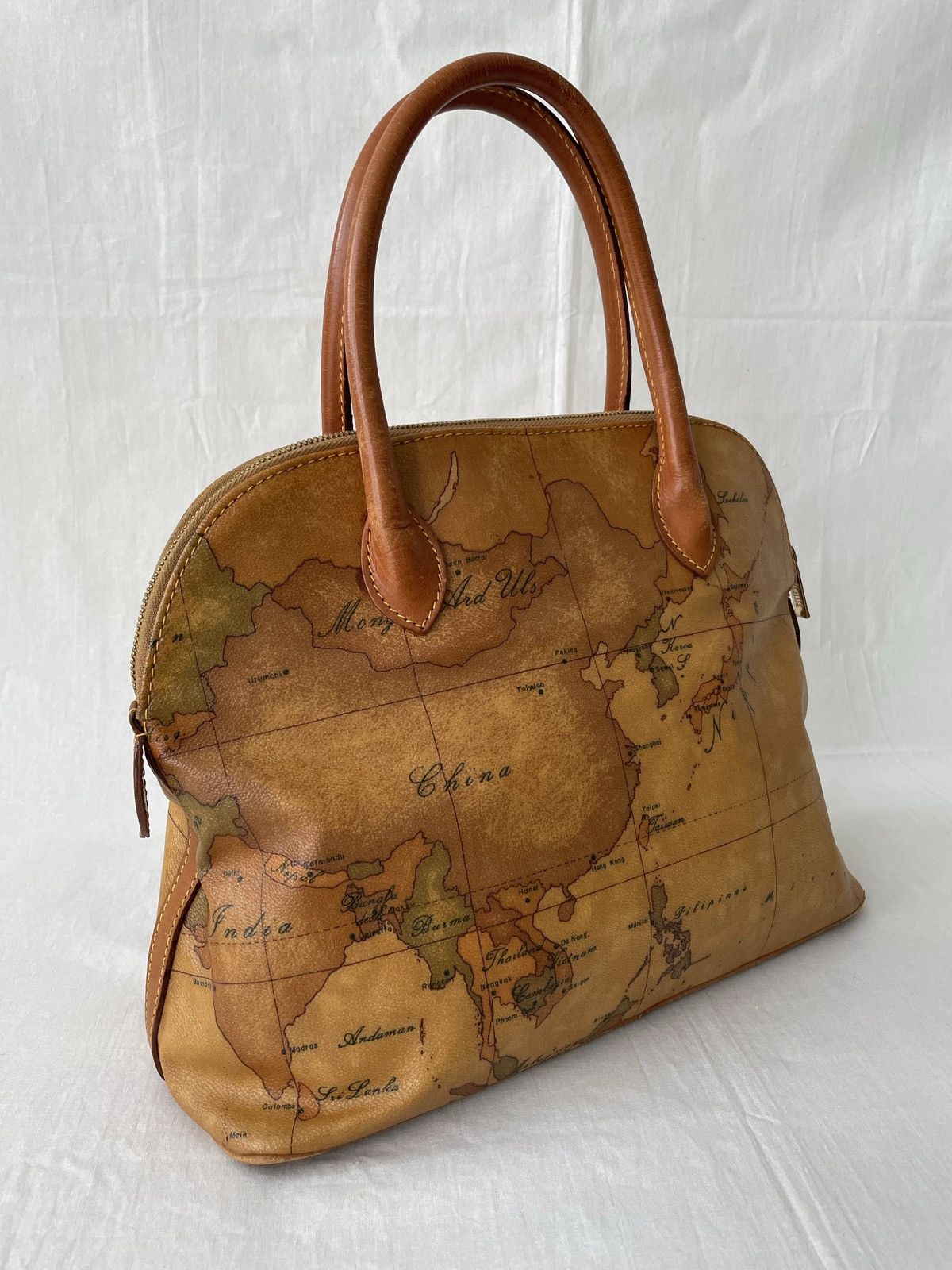 Alviero Martini Vintage Alviero Martini Alma Handbag Size ONE SIZE - 4 Thumbnail