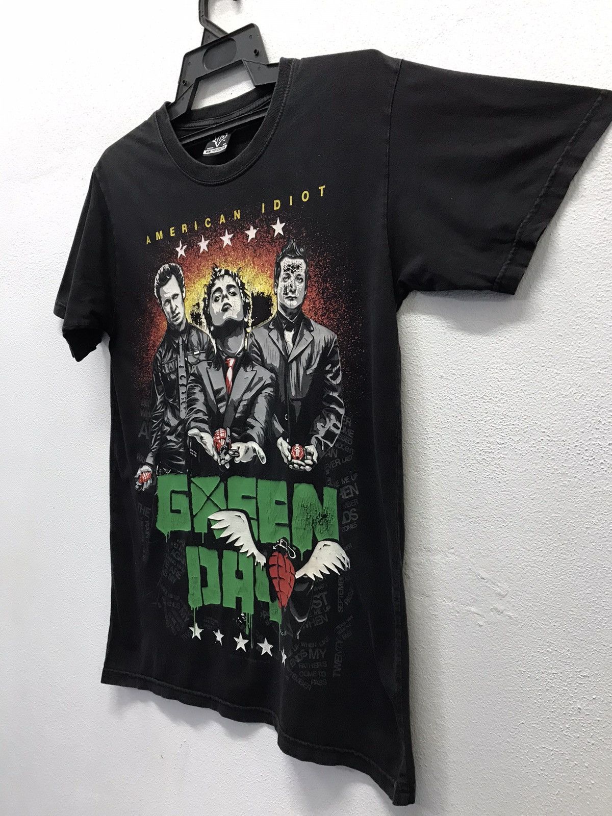 Band Tees × Vintage Vintage Green Day American Idiot Shirt Size US S / EU 44-46 / 1 - 5 Thumbnail
