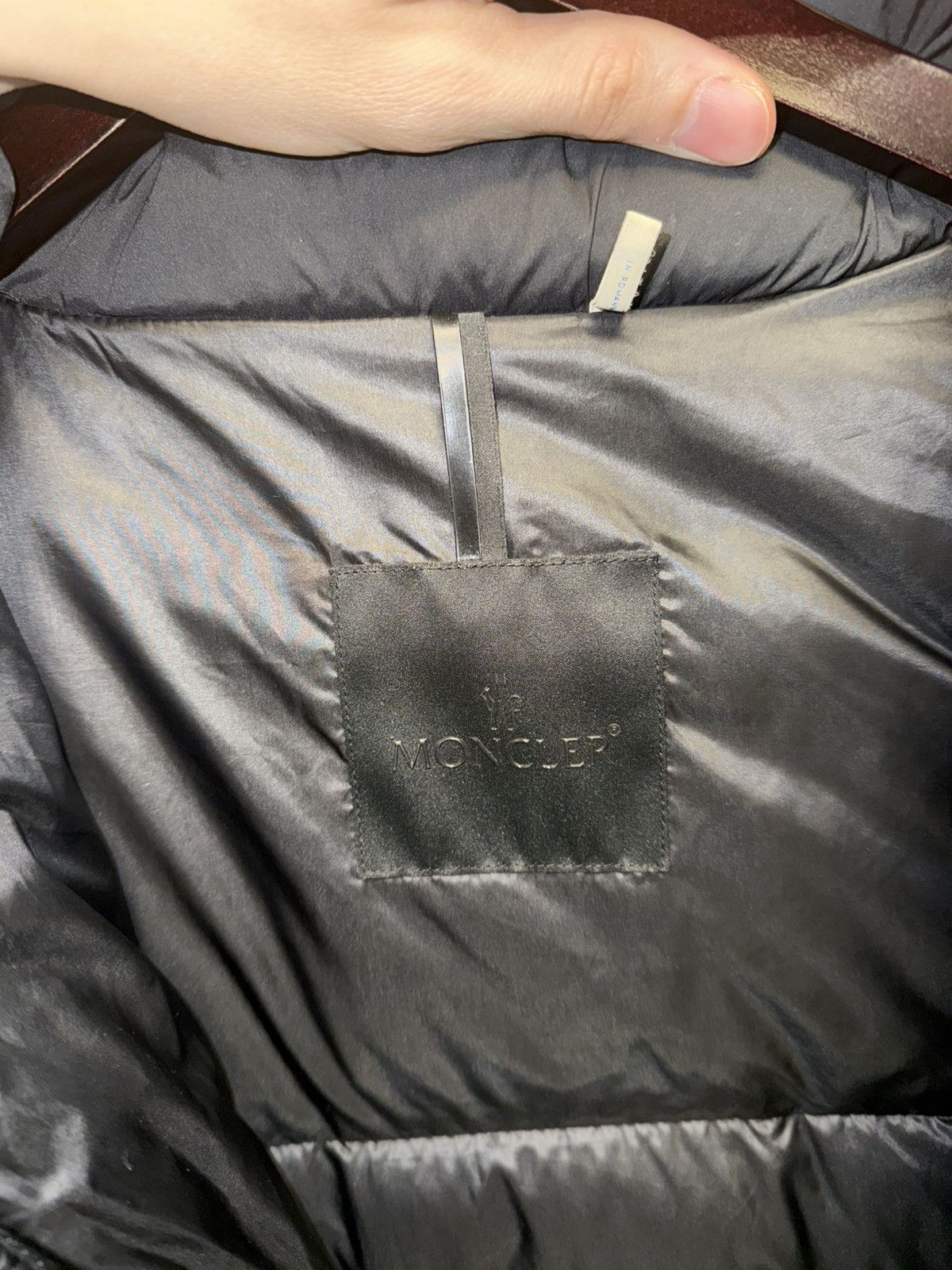 Moncler Moncler Down Jacket Size 5 Pre Owned Clean Size US L / EU 52-54 / 3 - 9 Thumbnail