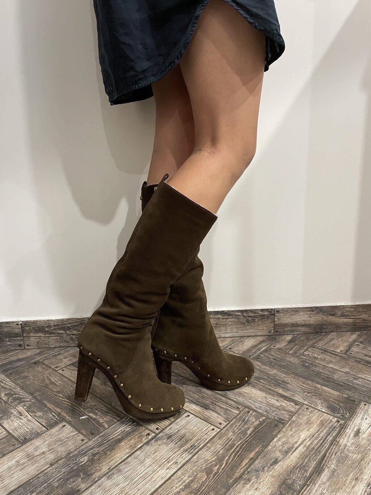 Dolce & Gabbana D&G Dolce & Gabbana High Heel Boots Suede Leather Shearling Size US 7 / IT 37 - 11 Thumbnail