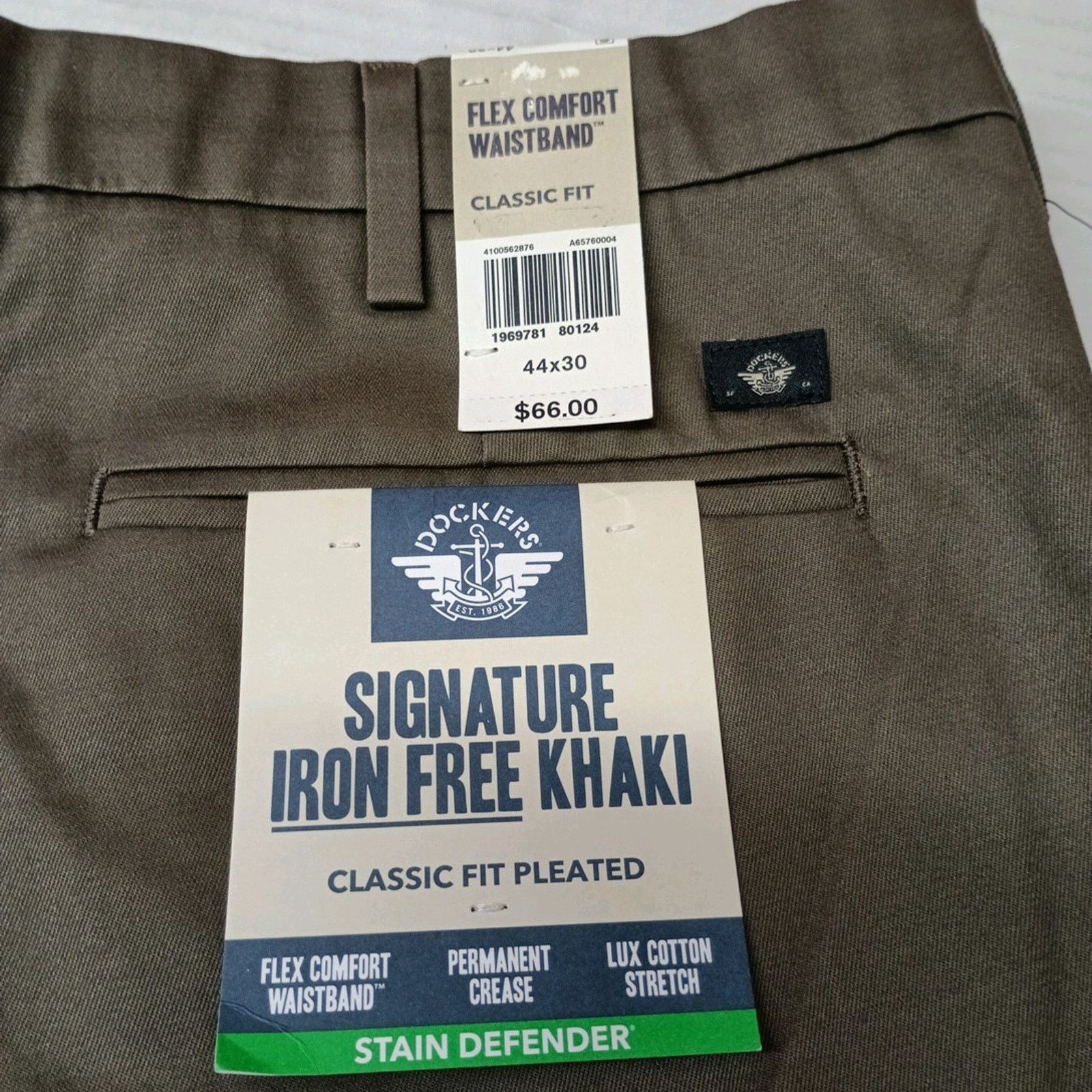 Dockers Dockers Signature Khakis Men's 44x30 Dark Pebble Pleated Size US 44 / EU 60 - 2 Thumbnail