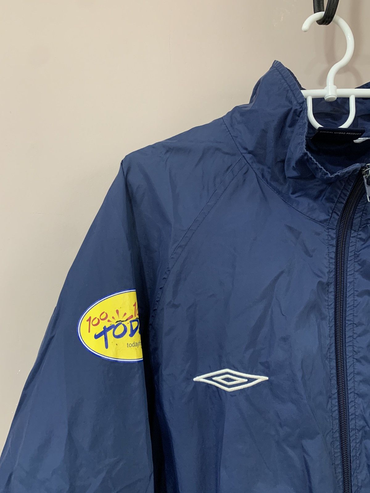 Umbro Republic Of Ireland Football Tack Jacket Vintage Umbro Sz M Size US M / EU 48-50 / 2 - 4 Thumbnail