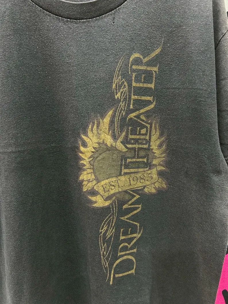 Vintage Vintage 2000s Dream Theater Band tshirt size L (Sun Faded) Size US L / EU 52-54 / 3 - 3 Thumbnail