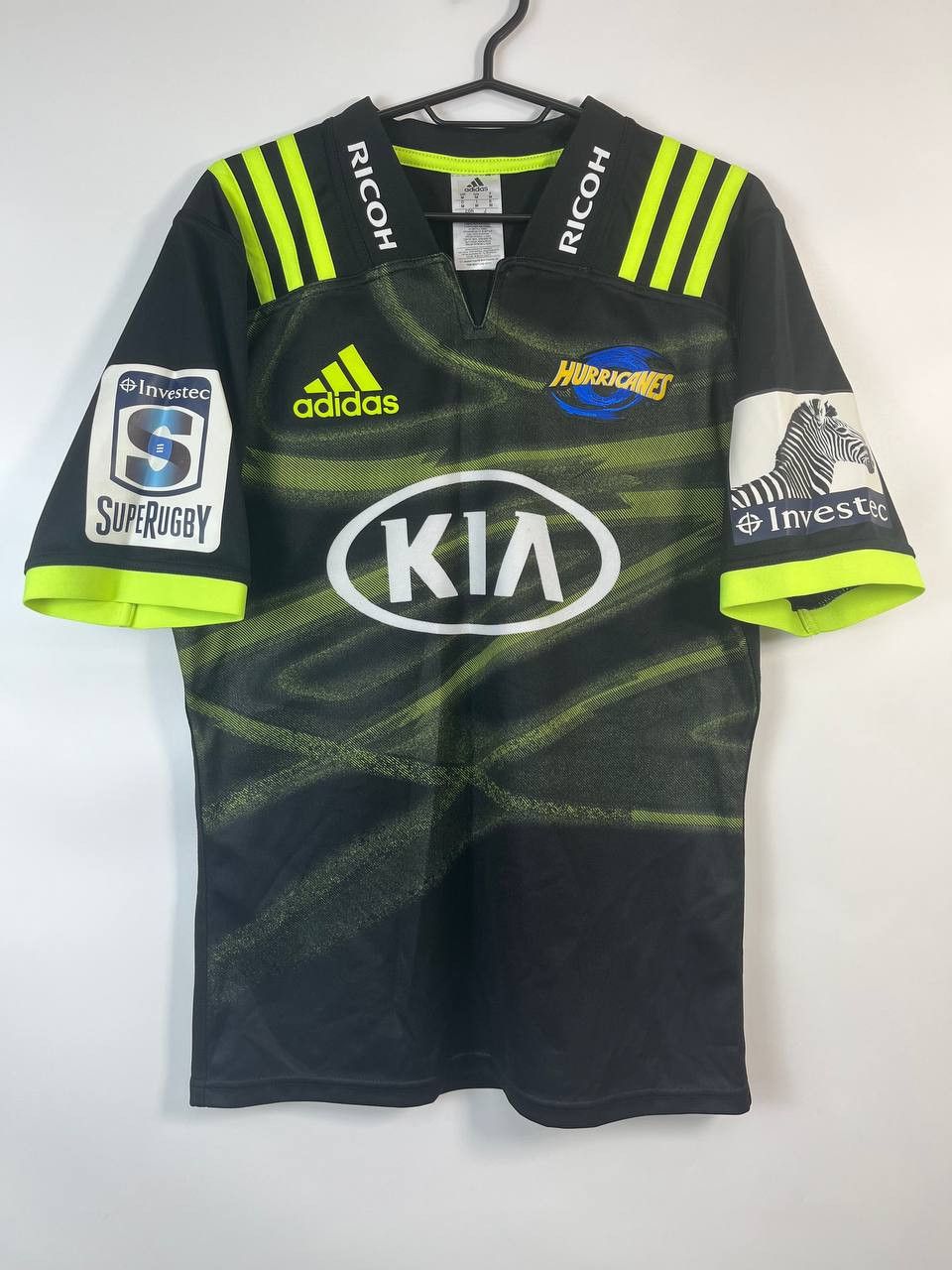 Adidas HURRICANES NEW ZEALAND RUGBY JERSEY ADIDAS SIZE M Size US M / EU 48-50 / 2 - 1 Thumbnail