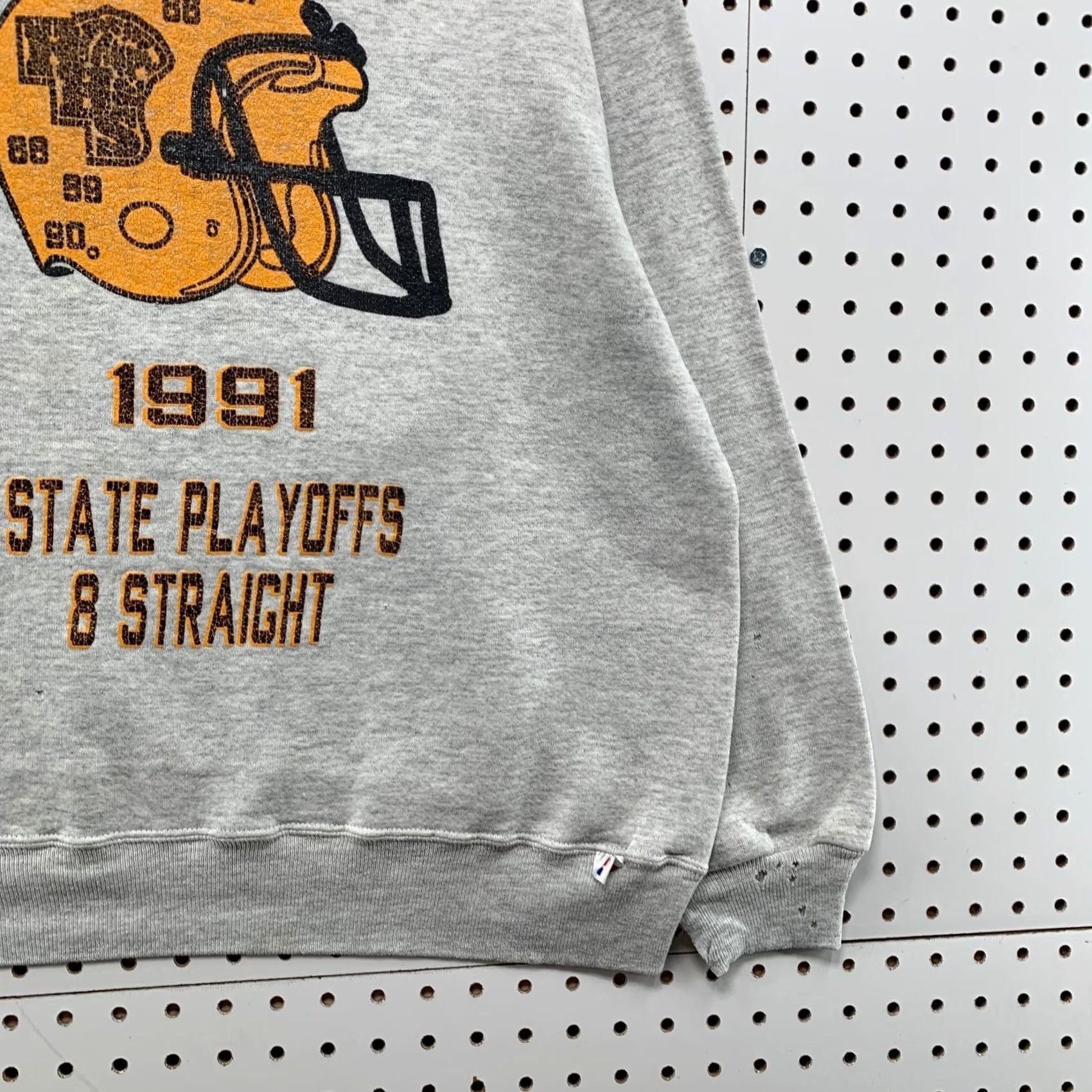 Russell Athletic VINTAGE Tigers Football Sweatshirt Mens 2XL Gray Russell Athletic Crew Neck 90s State Playoff Champs US Size US XXL / EU 58 / 5 - 6 Thumbnail