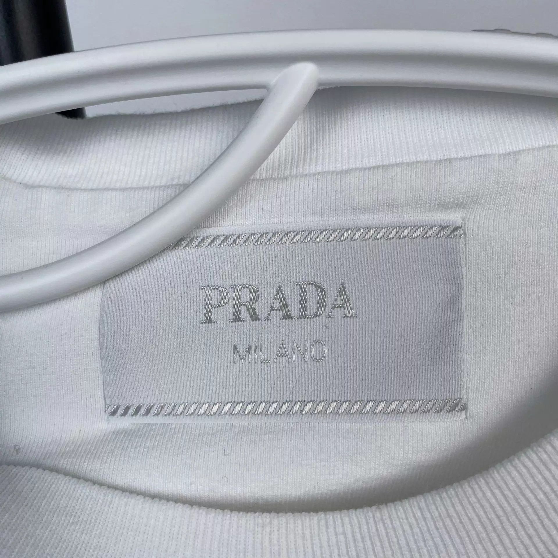 Prada Prada 98 New solid white short sleeve S Size US S / EU 44-46 / 1 - 3 Thumbnail