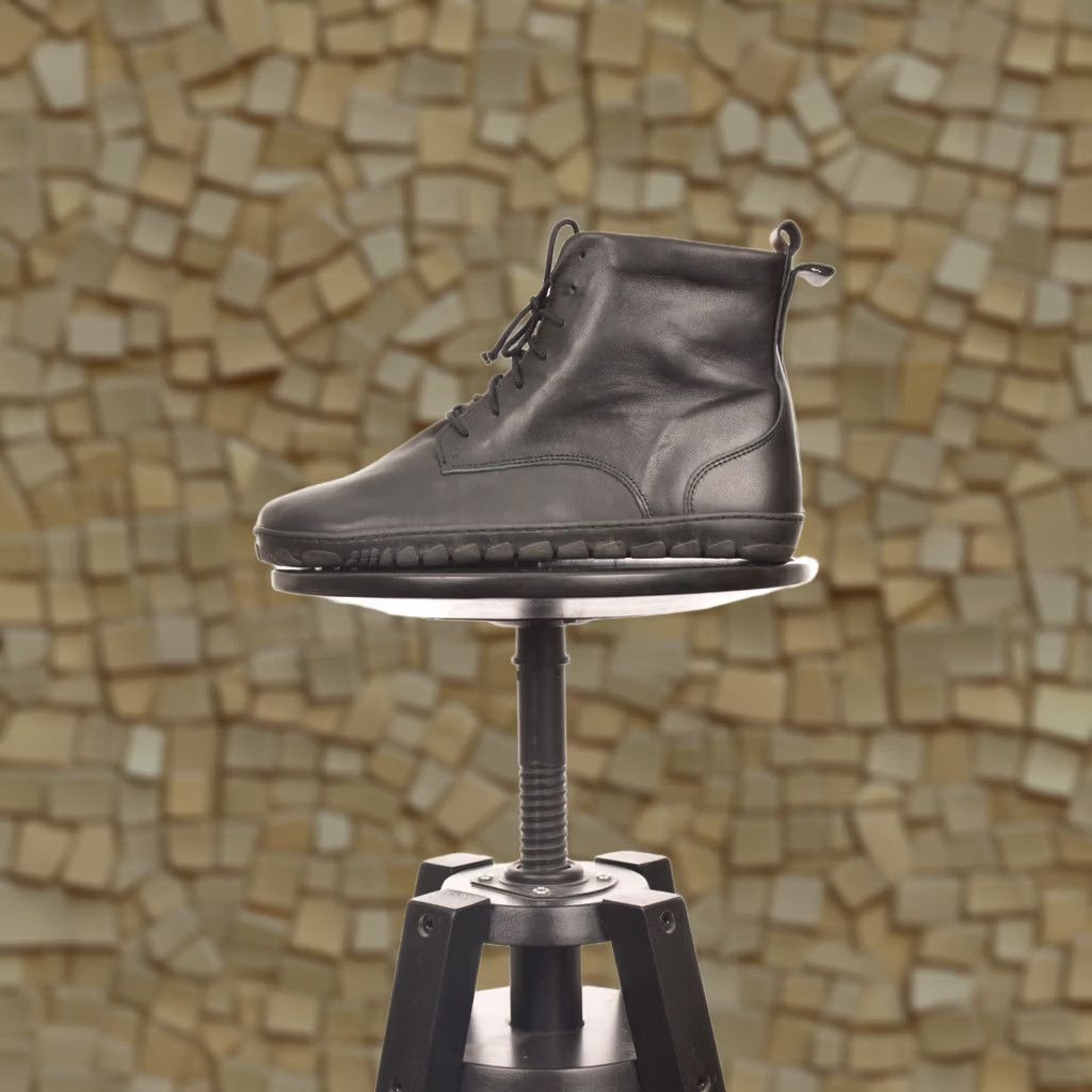 Vintage Zaqq Quintic Barefoot Leather Sneakers Boots Mens Boot Black EU 42 Size 9 US 9 Leather Upper Boots Mens Black Quintic Barefoot Sneakers Boots Size US 9 / EU 42 - 1 Thumbnail