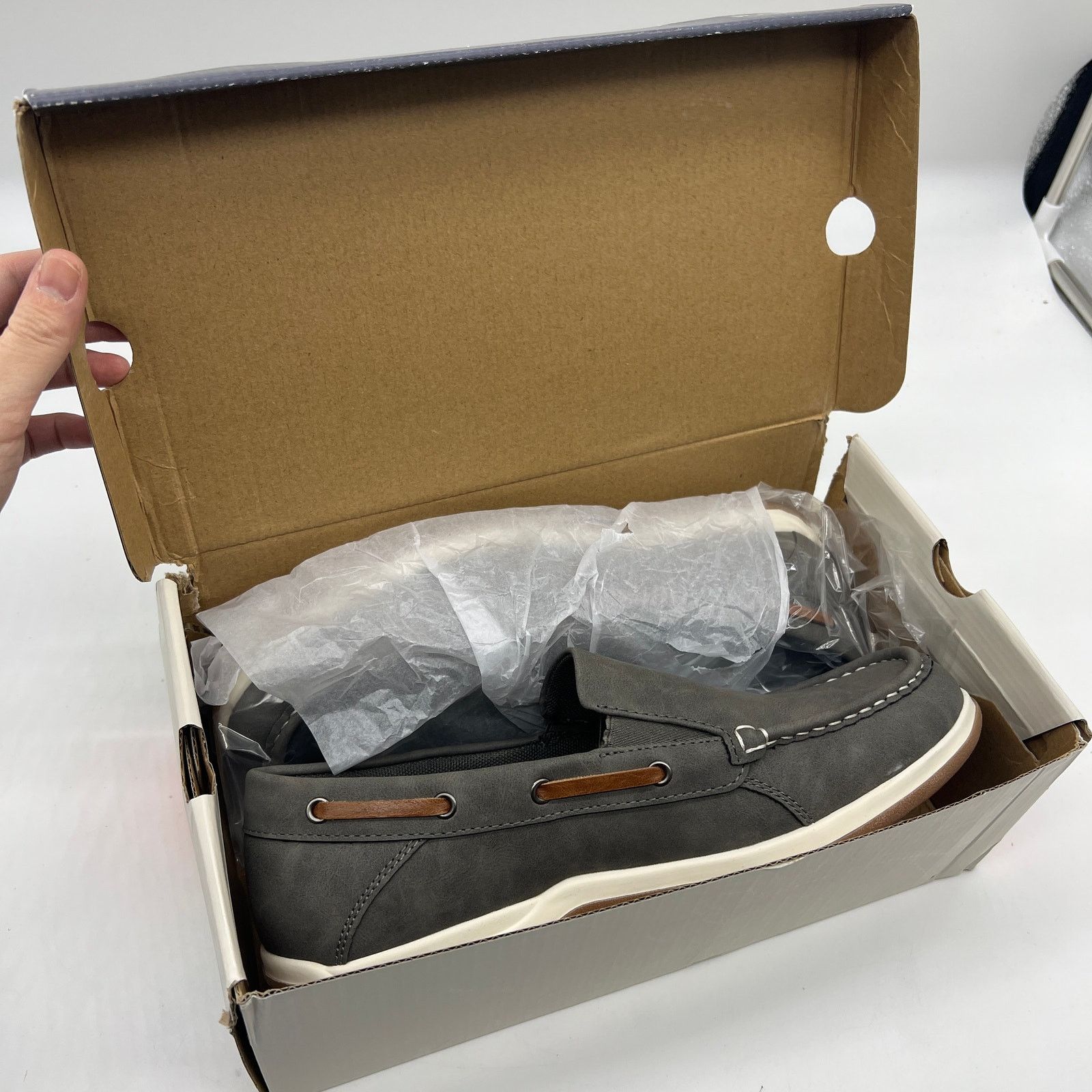 Other St. John's Bay Oakdale Casual Loafers Mens Shoes Gray Size US 9 / EU 42 - 2 Thumbnail