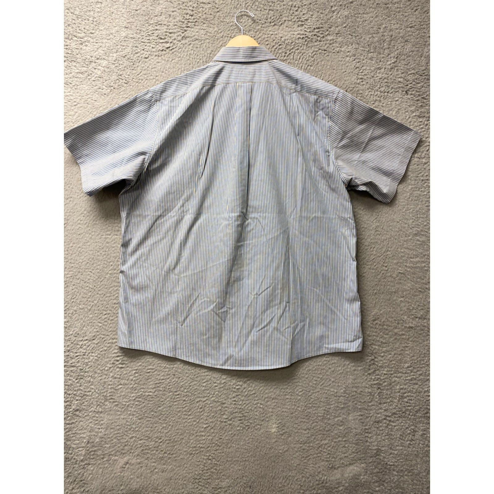 Eddie Bauer Eddie Bauer Men's Blue Striped Button Short Sleeve Shirt XL /127-44 Size US XL / EU 56 / 4 - 7 Thumbnail