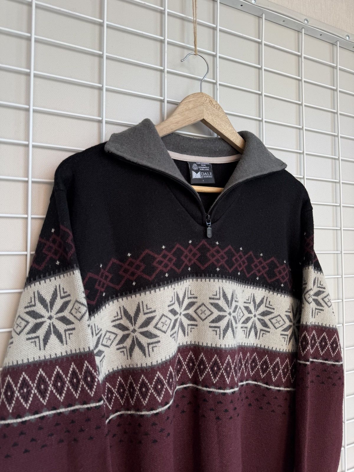 Dale Of Norway Dale of Norway Half Zip Wool Sweater Mens Size L Vintage Size US L / EU 52-54 / 3 - 3 Thumbnail