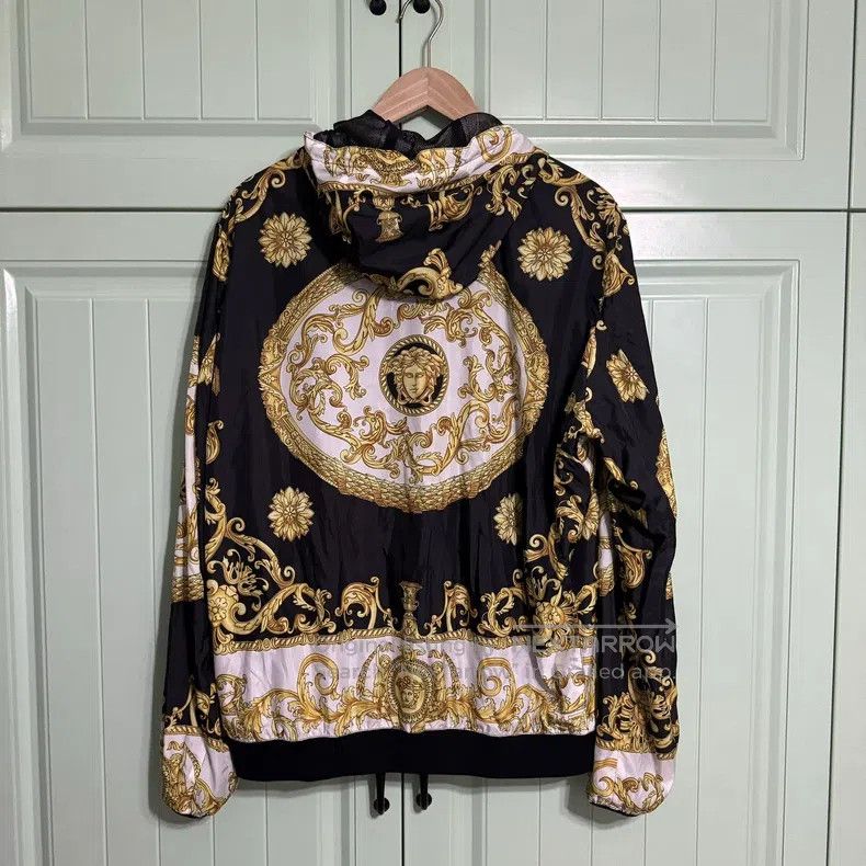 Versace Versace Classic black gold baroque print cotton jacket Size US M / EU 48-50 / 2 - 2 Thumbnail