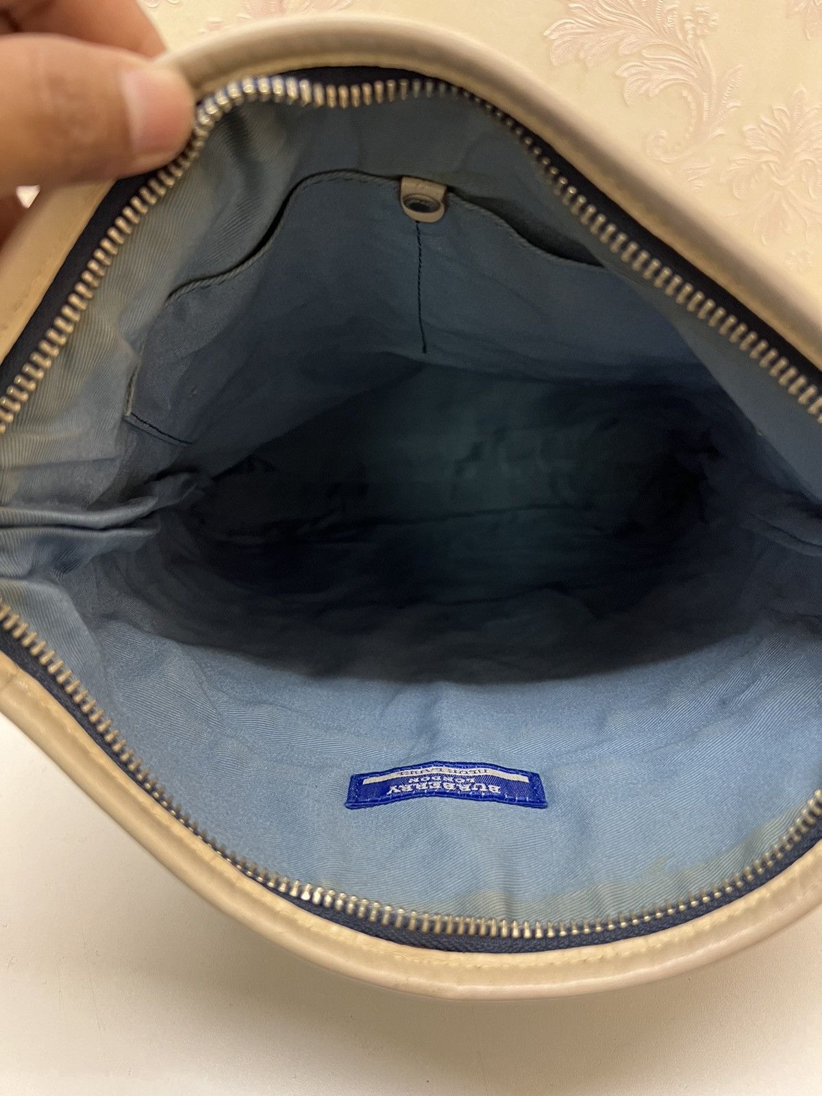 Burberry Vintage Burberry Blue Label Sling Bag Size ONE SIZE - 10 Thumbnail