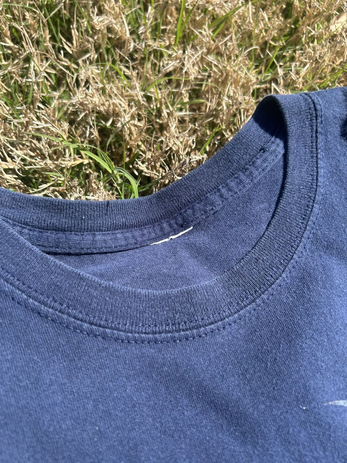 Vintage Vintage Navy Blue Wolf T Shirt Skater Tribal Y2K Size US L / EU 52-54 / 3 - 3 Thumbnail