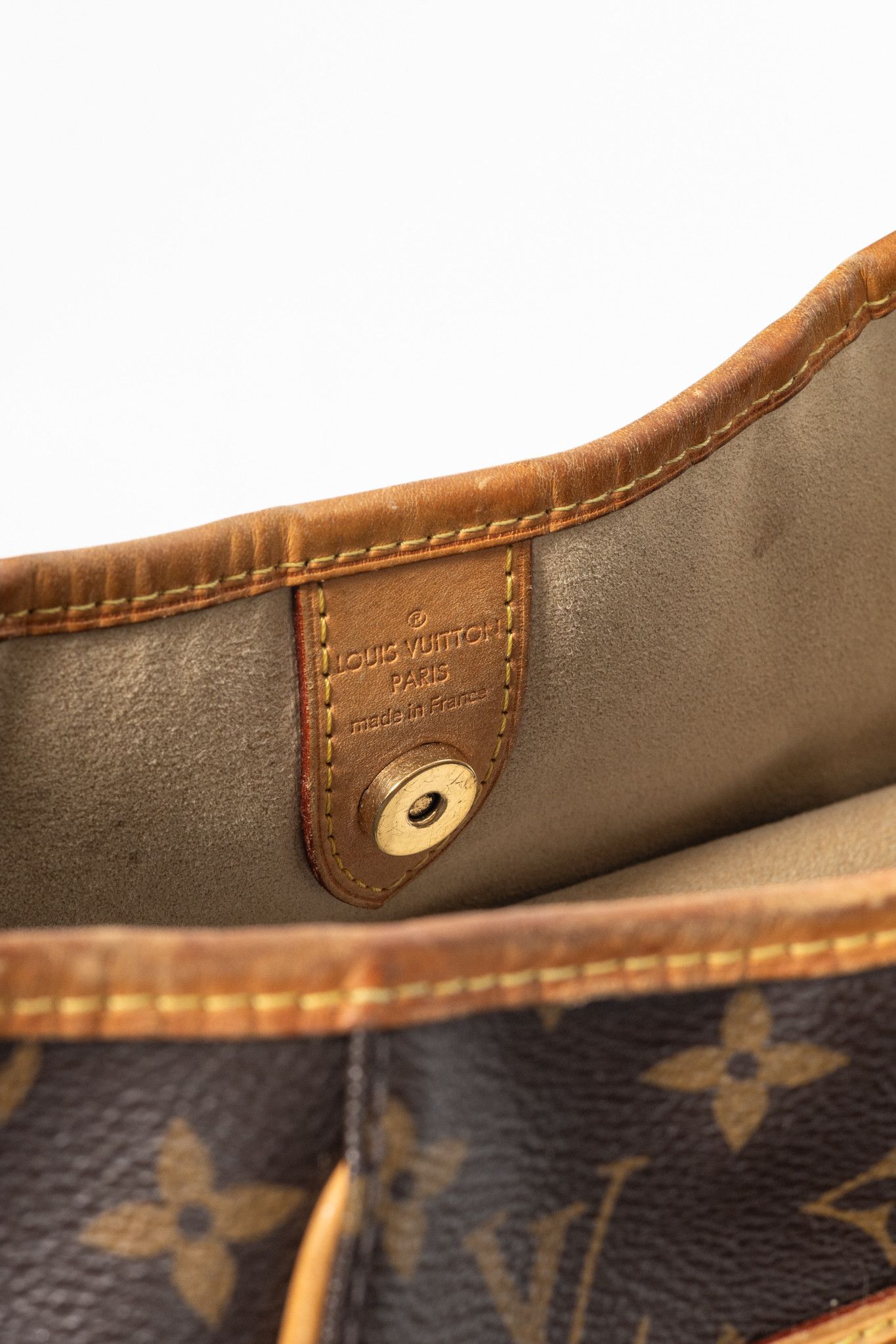Louis Vuitton Louis Vuitton Galliera PM Monogram Canvas & Leather Hobo Size ONE SIZE - 11 Thumbnail