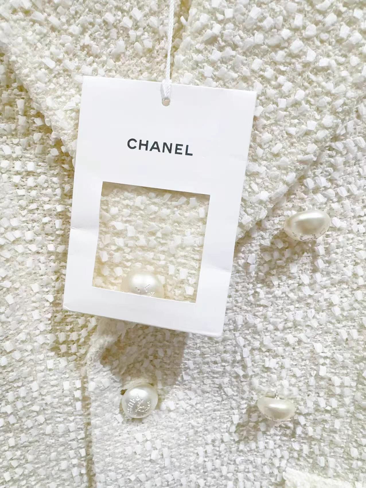 Chanel Chanel Cruise Tweed Jacket Women's 34 Size XS / US 0-2 / IT 36-38 - 2 Thumbnail