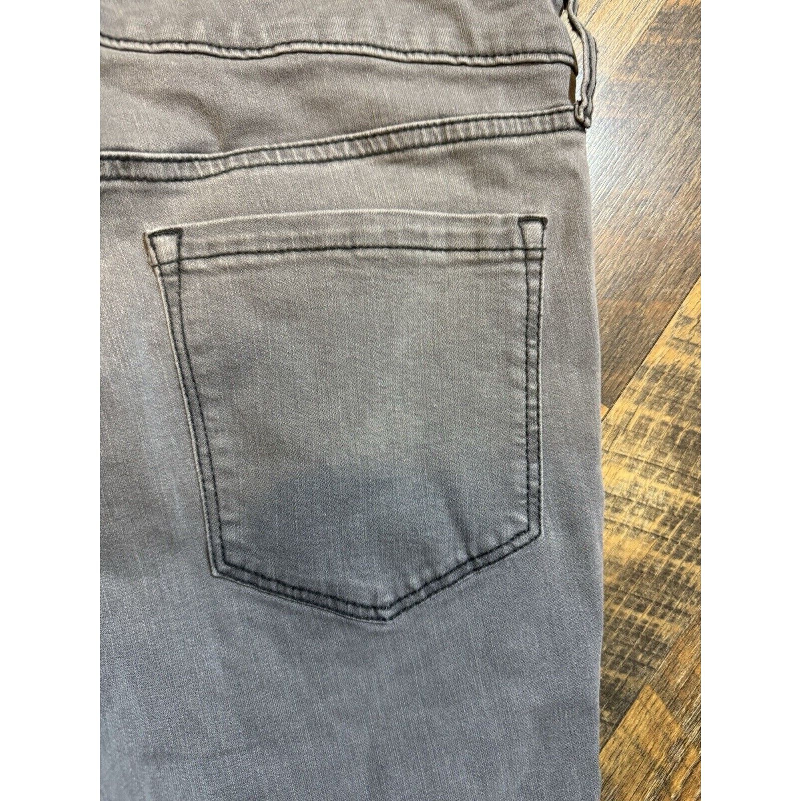 Other Style & Co Button Fly High Rise Skinny Ankle Jeans Size 10 Size 32" / US 10 / IT 46 - 4 Thumbnail