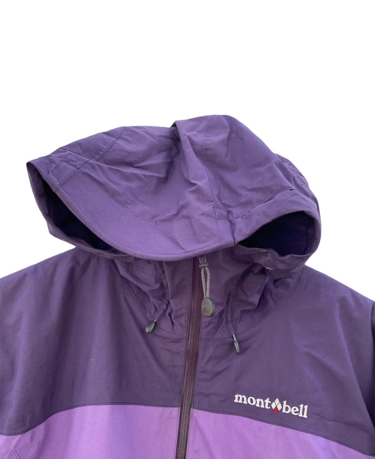 Goretex Montbell Goretex Windbreaker Jacket Light Color Design Size US L / EU 52-54 / 3 - 11 Thumbnail