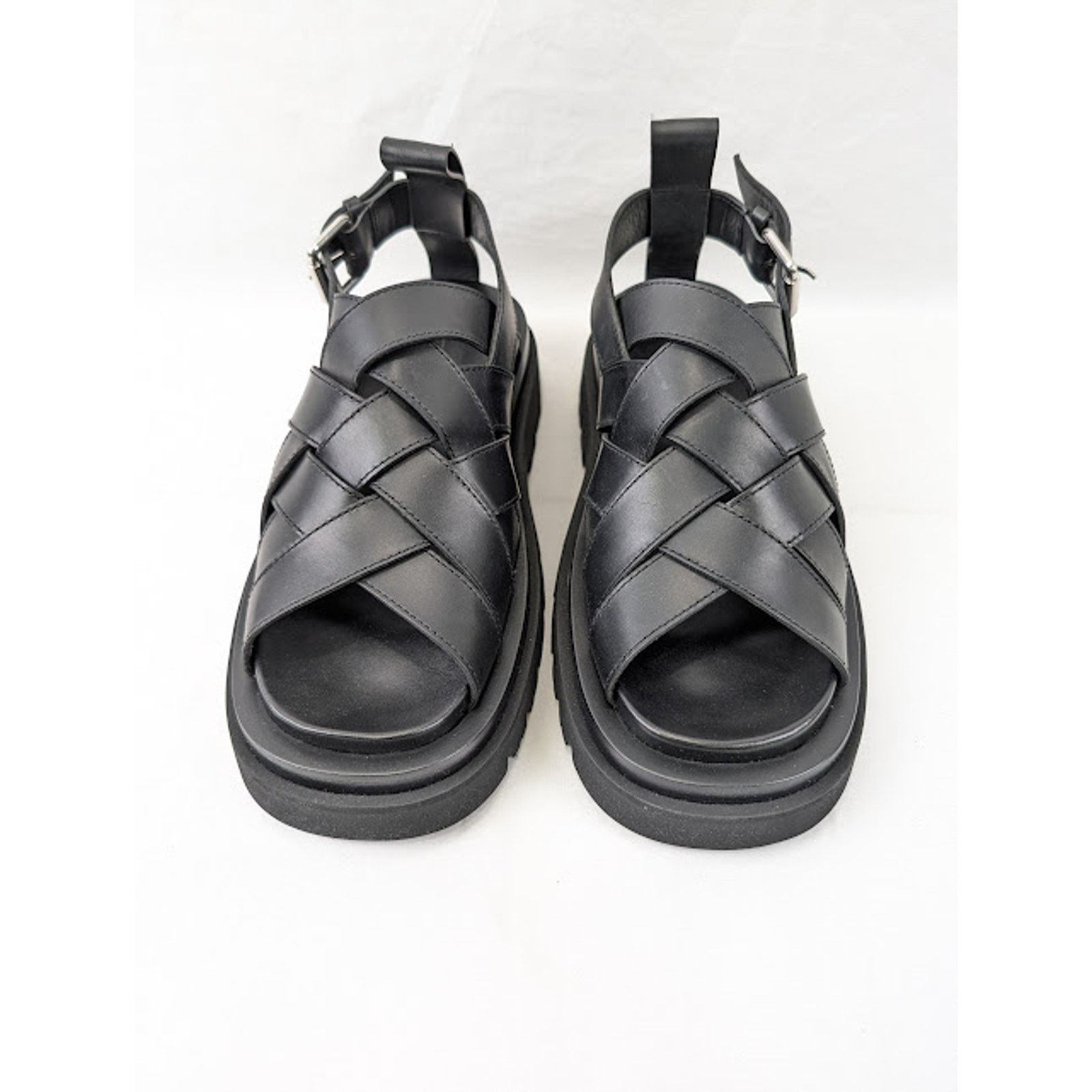 Bottega Veneta o1rshd1 Lug Sandal Military Calf in Black Size US 11 / EU 44 - 14 Thumbnail