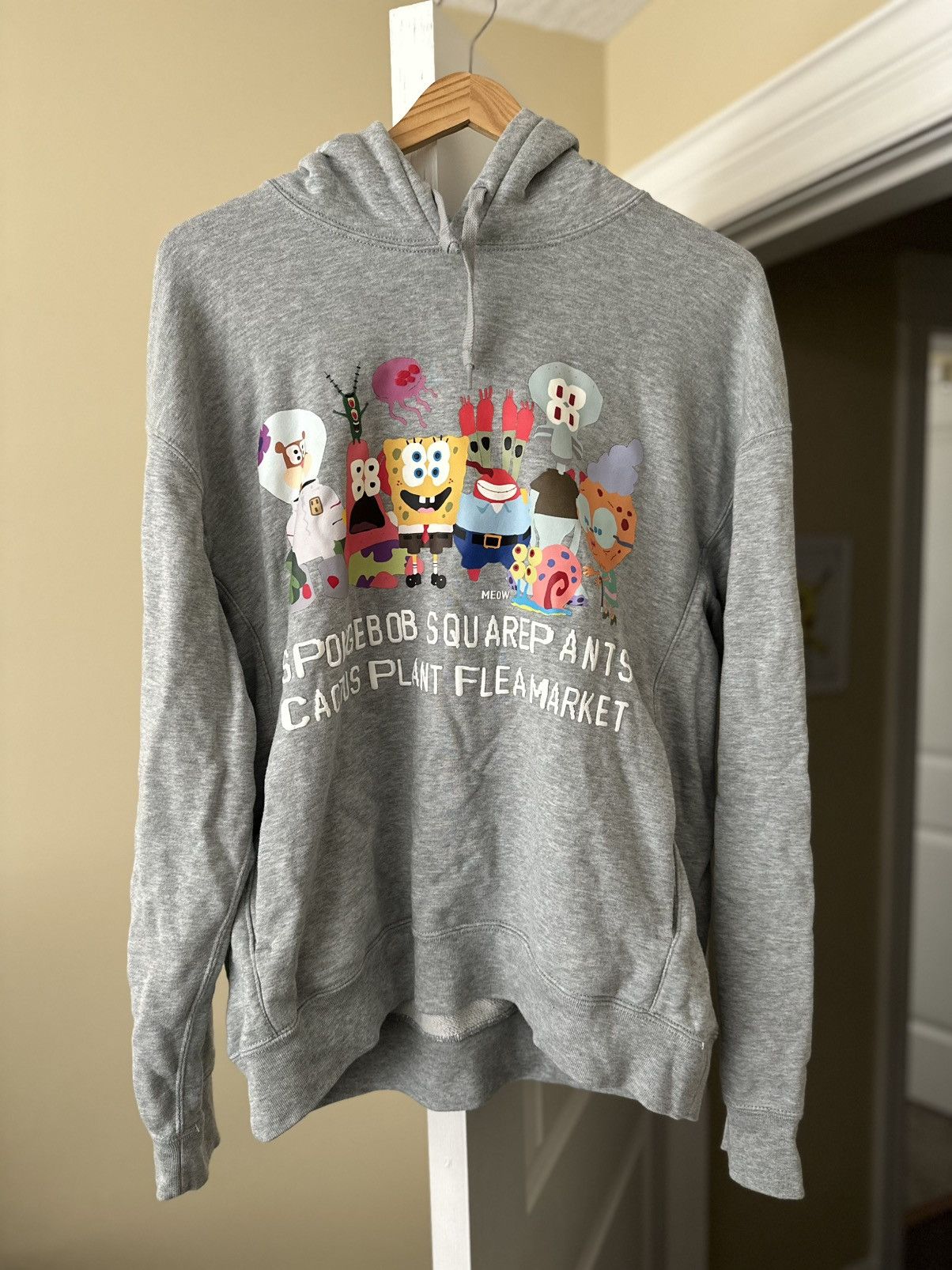 Cactus Plant Flea Market × Uniqlo Spongebob Hoodie Size US L / EU 52-54 / 3 - 1 Thumbnail