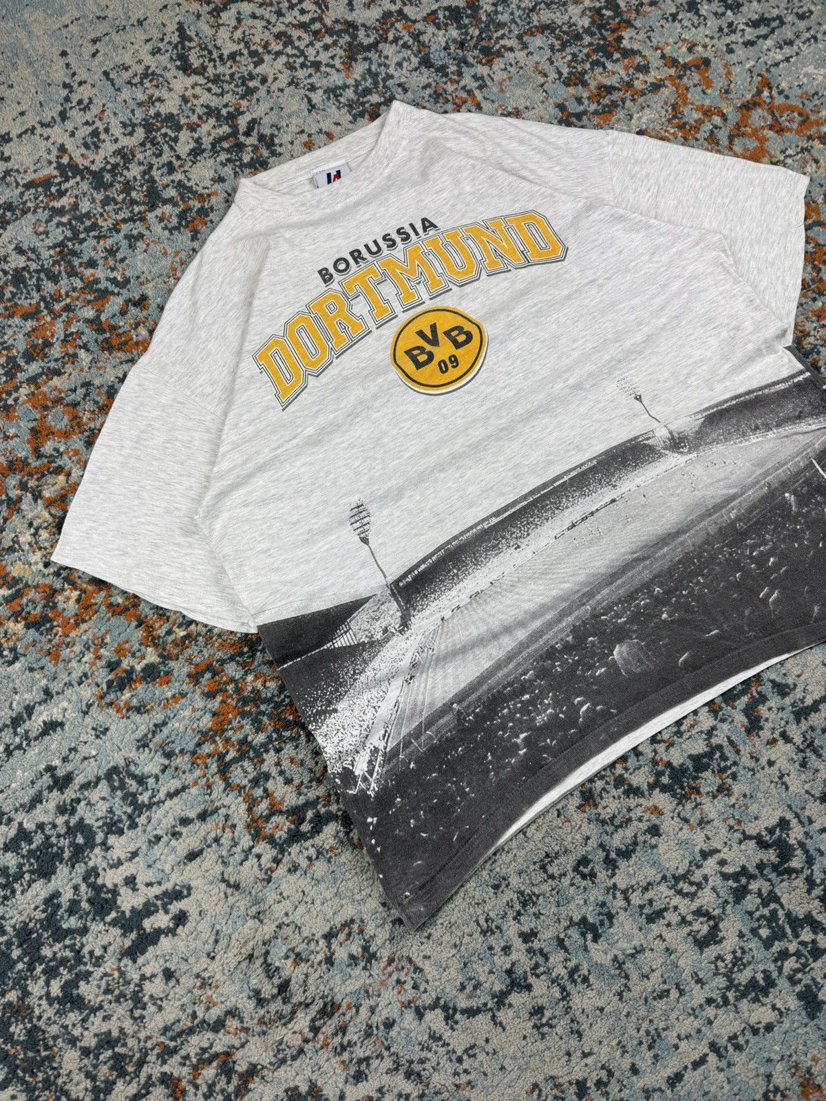 Vintage Vintage 90s BVB Borussia Dortmund all over print graphic tee Size US XL / EU 56 / 4 - 3 Thumbnail