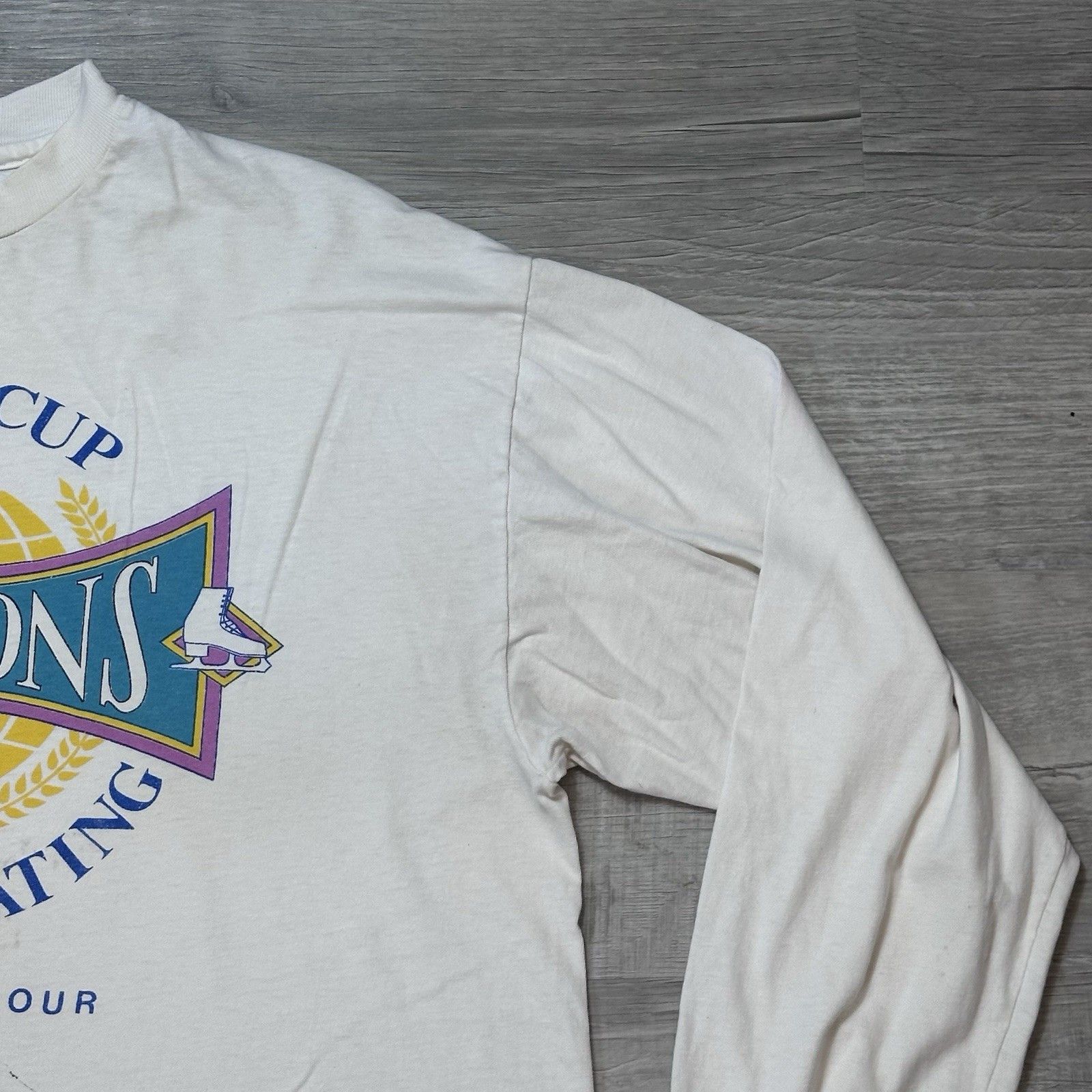 Hanes Vintage Figure Skating 1993 World Cup Long Sleeve T-Shirt Size US XL / EU 56 / 4 - 5 Thumbnail
