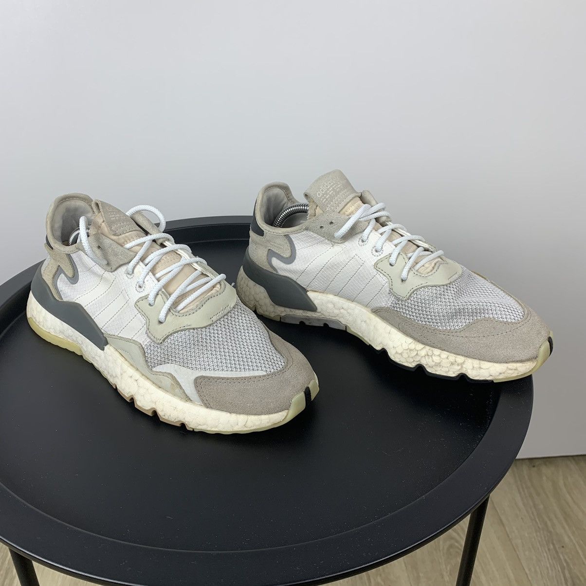 Adidas Men’s Adidas Nite Jogger White/Grey Size 8 1/2 Sneakers Size US 8 / EU 41 - 4 Thumbnail