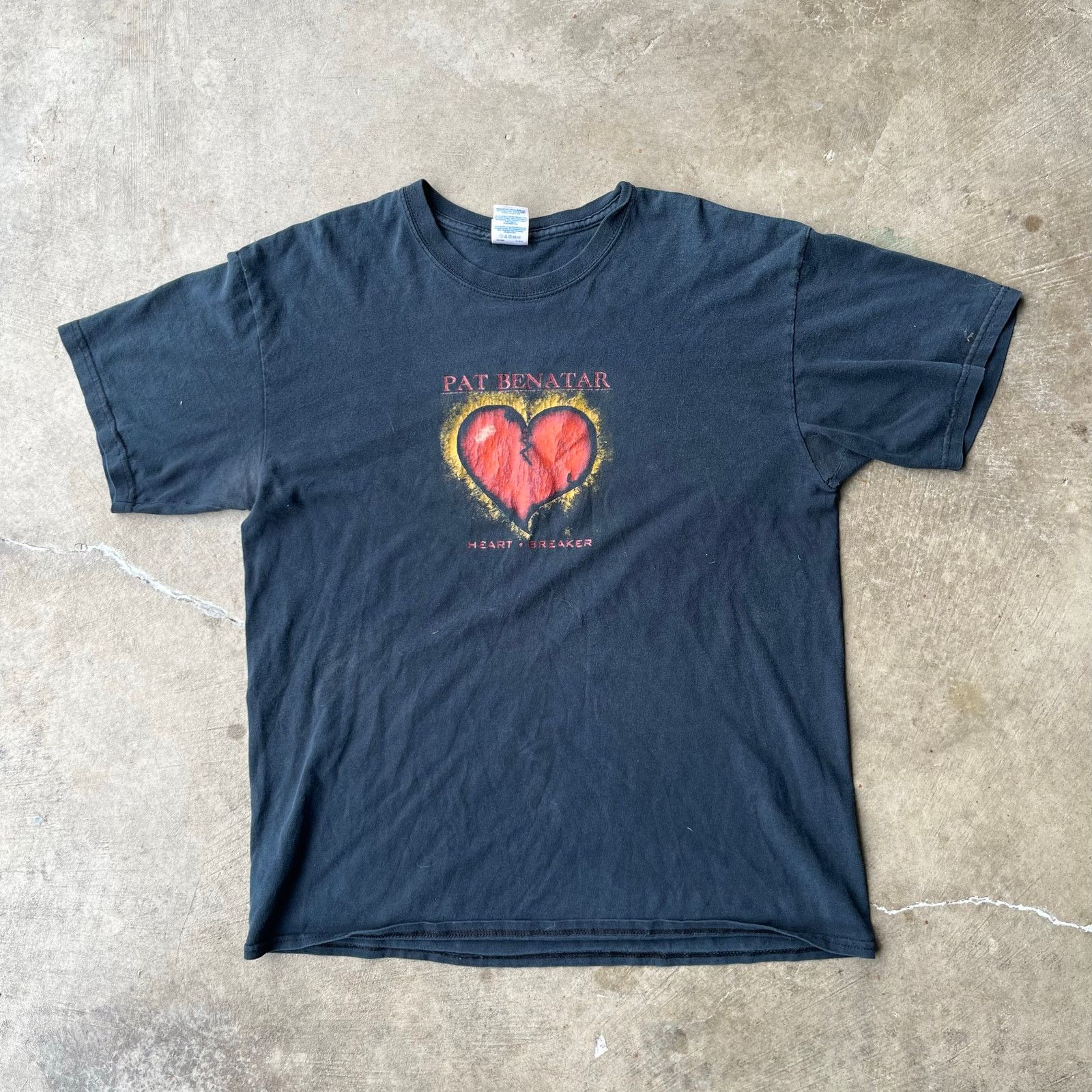 Vintage VINTAGE PAT BENATAR BLACK SHIRT HEARTBREAKER Y2K 00S LARGE Size US L / EU 52-54 / 3 - 1 Thumbnail