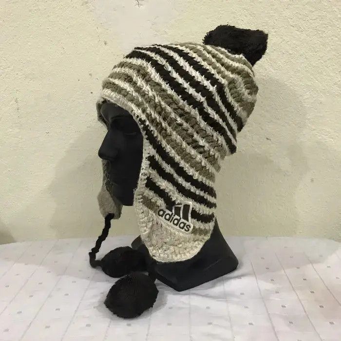 Adidas × Vintage Adidas Stripe Design Earflap Beanie Hat Size ONE SIZE - 2 Thumbnail