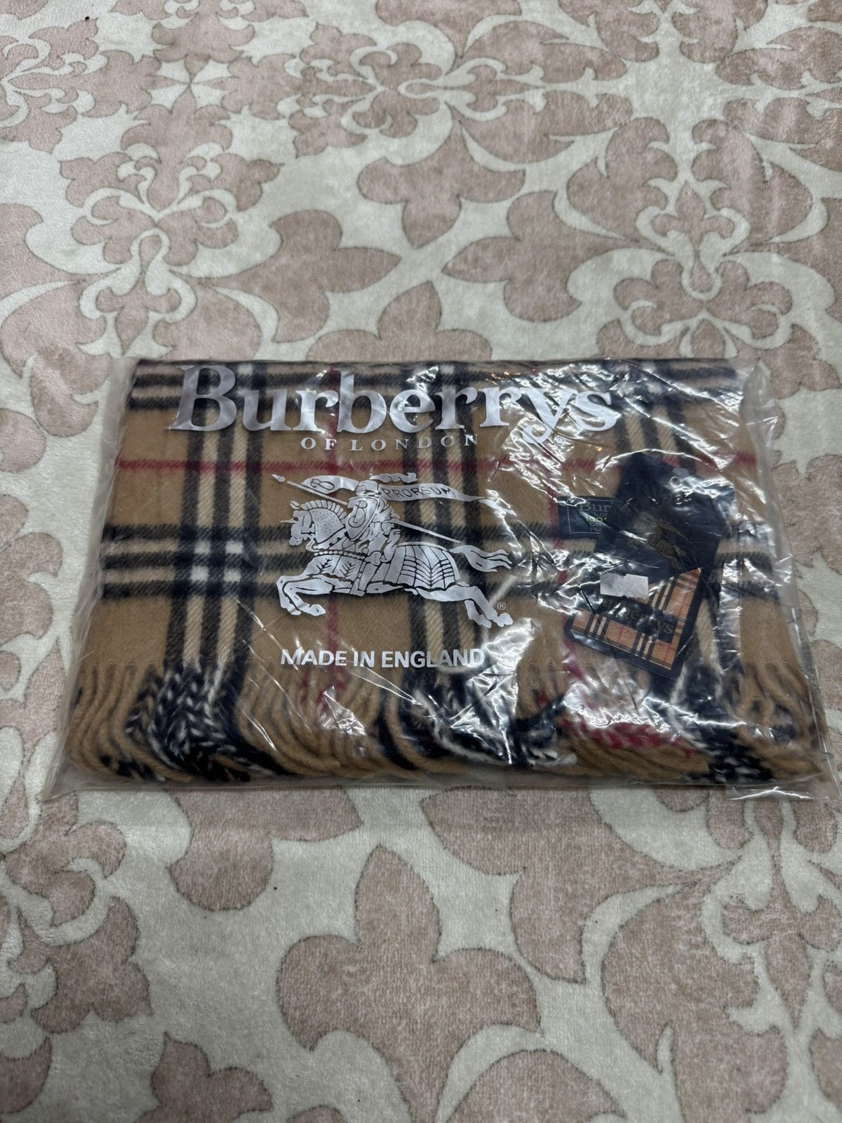 Burberry Burberry scarves vintage Size ONE SIZE - 5 Thumbnail